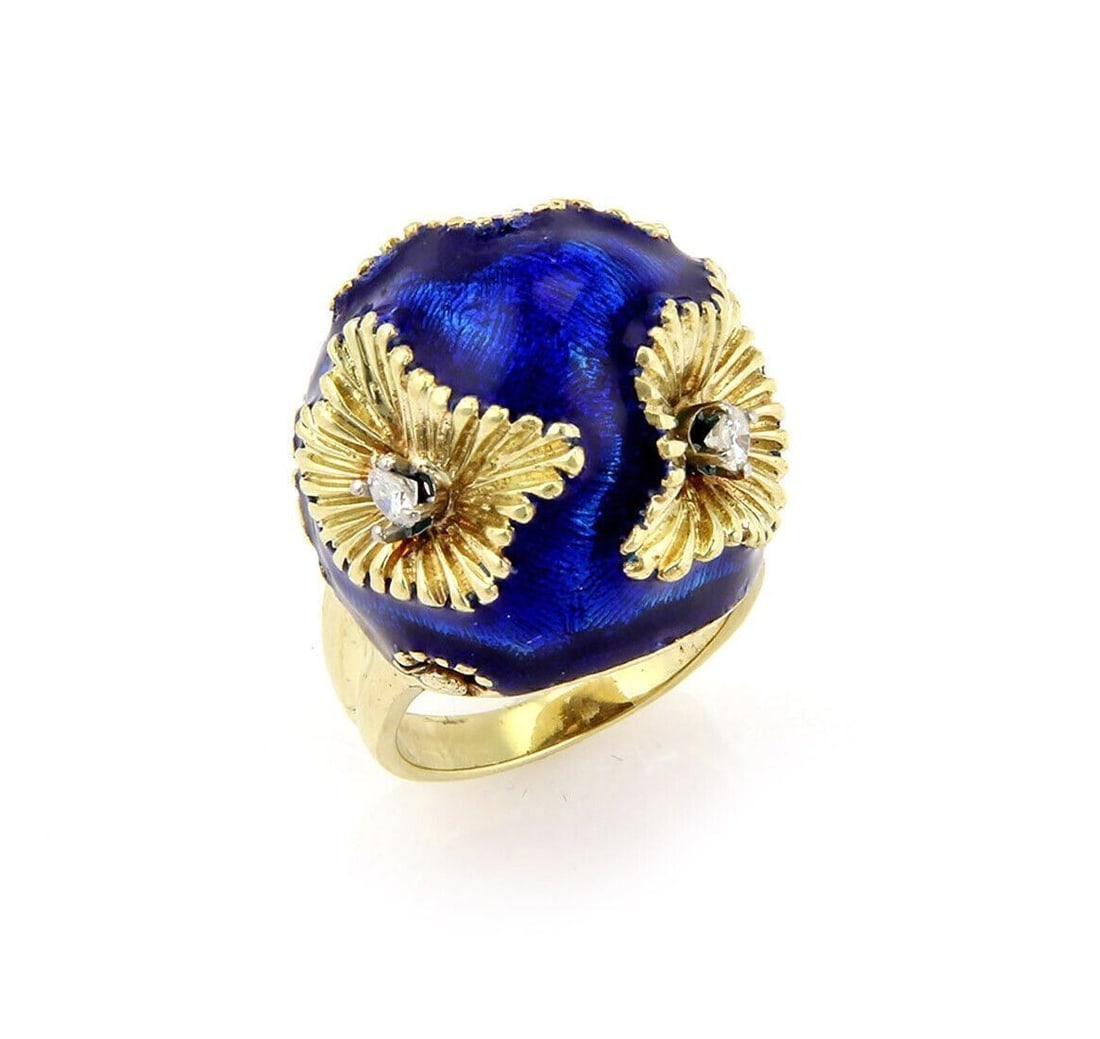 Vintage 18k Yellow Gold Floral Dome Ring with Enamel and Diamonds Size 6: Vintage 18k Yellow Gold Floral Dome Ring with Enamel and Diamonds Size 6 This vintage estate floral dome ring is crafted in 18k yellow gold with enamel detailing and accented by diamonds totaling appr
