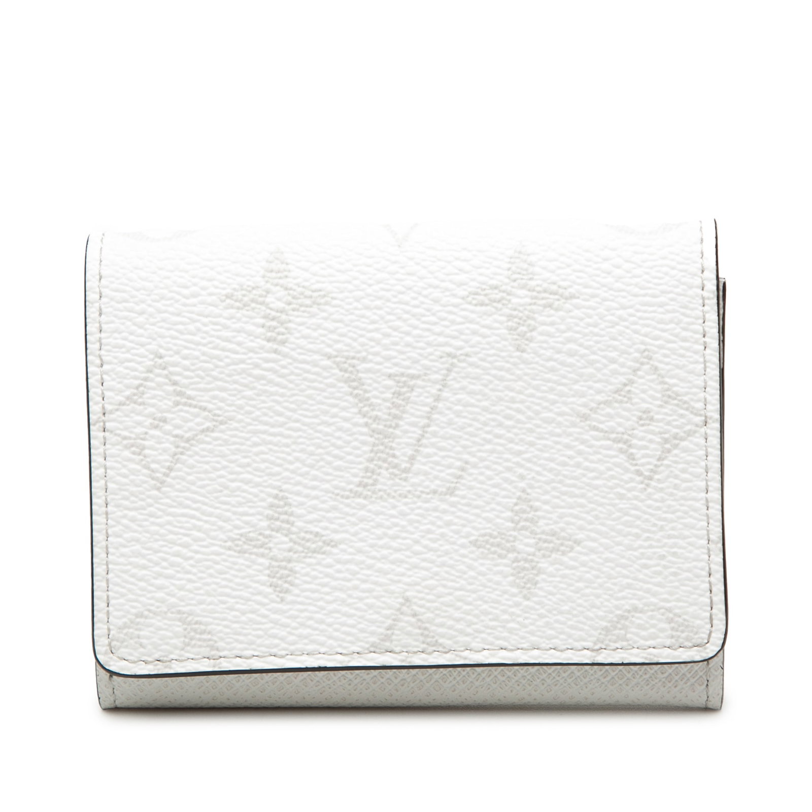 Louis Vuitton Monogram Card Holder Envelope Style with Press Stud Closure: Louis Vuitton Monogram Card Holder Envelope Style with Press Stud Closure This Louis Vuitton Monogram Enveloppe Carte de Visite features a monogram canvas exterior, a front flap with press-stud closur