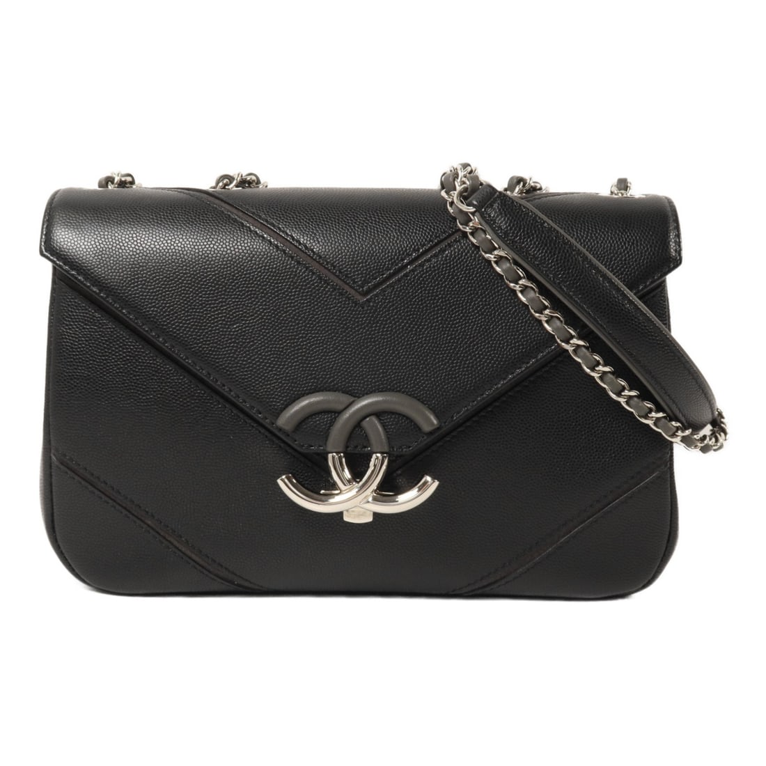 CHANEL Macro Chevron Calfskin Shoulder Bag CC Flap Chain Black Gray: CHANEL Macro Chevron Calfskin Shoulder Bag CC Flap Chain Black Gray CHANEL CC SHW Macro Chevron Envelope Flap Chain Shoulder Bag in black and gray calfskin (cowhide). This shoulder bag features a flap