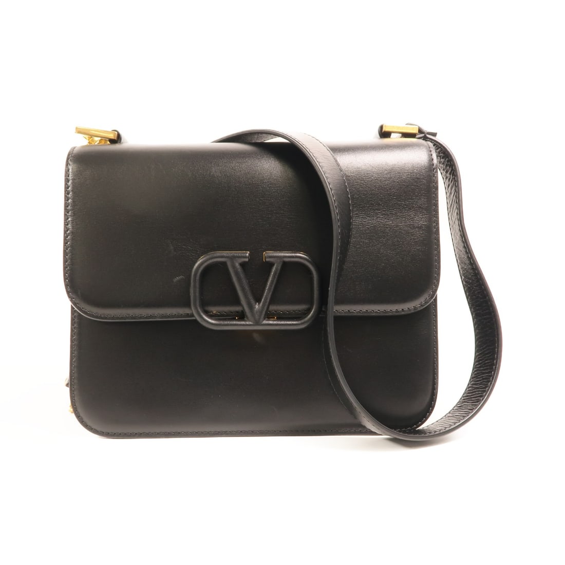 Valentino VSling Black Calfskin Shoulder Bag Gold Tone Hardware: Valentino VSling Black Calfskin Shoulder Bag Gold Tone Hardware Valentino VSling shoulder bag in black calfskin (cowhide) leather. Designed for women, this regular-size bag is made in Italy and featur