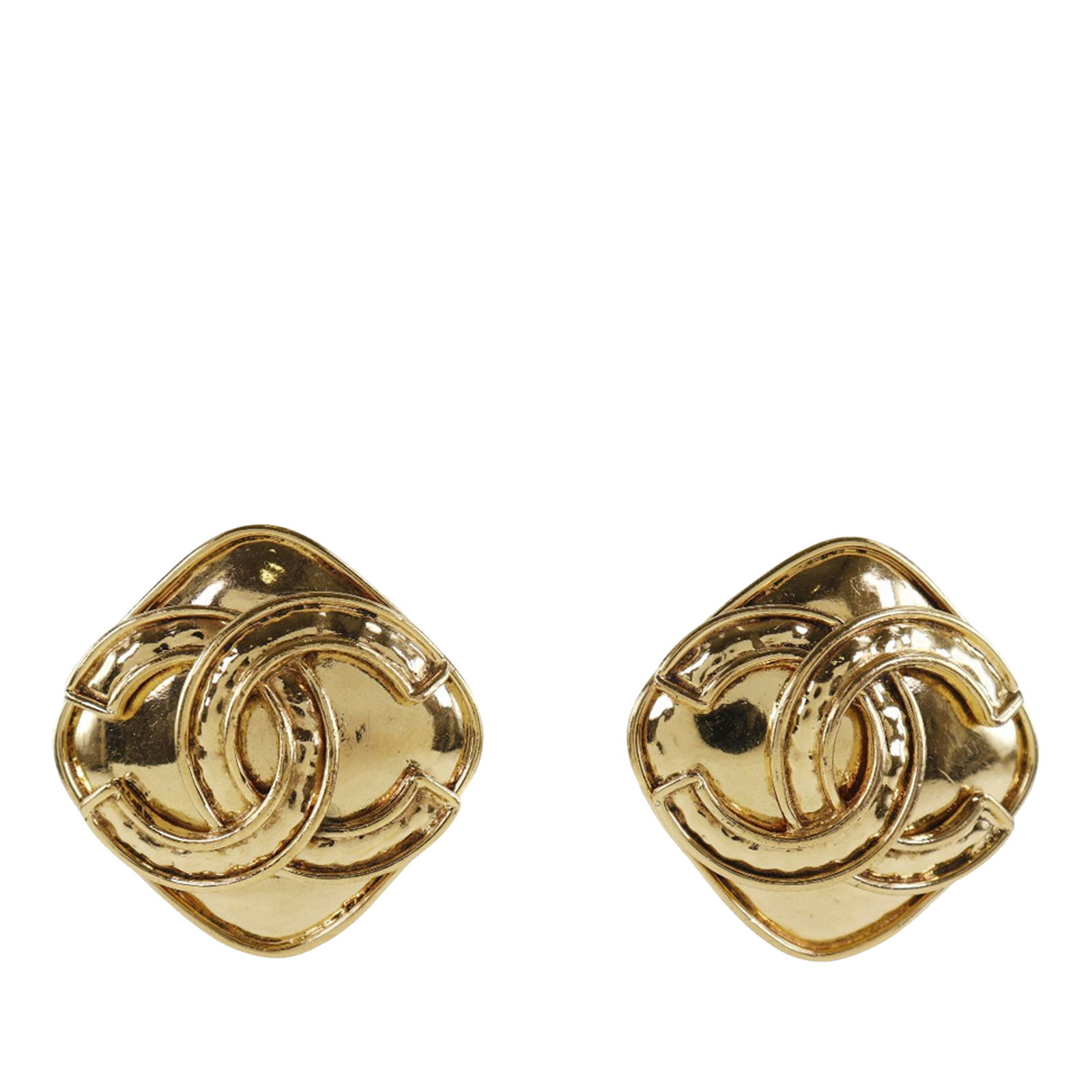 Chanel CC gold plated clip on earrings diamond shape: Chanel CC gold plated clip on earrings diamond shape These Chanel CC earrings feature a gold-plated metal body in a diamond shape with clip-on closures. Designed as costume jewelry, they originate fro