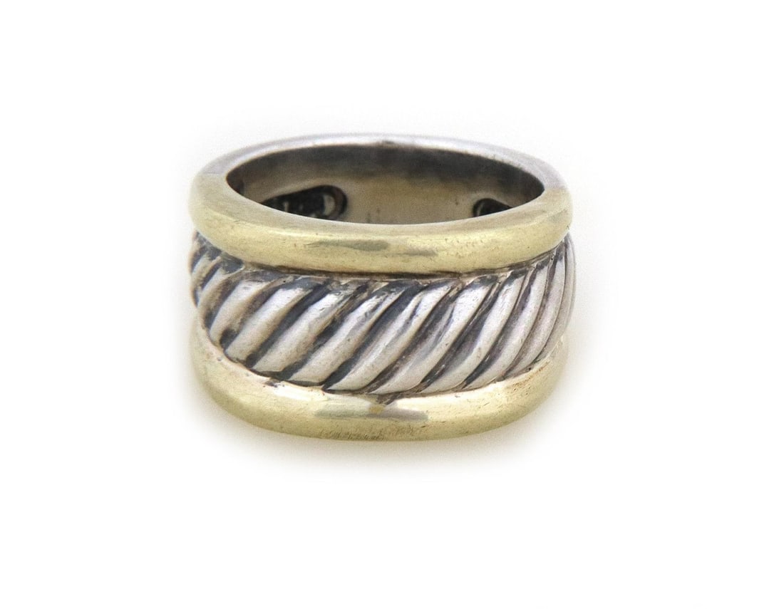 David Yurman Cigar Ring 925 Sterling Silver 14k Yellow Gold Band: David Yurman Cigar Ring 925 Sterling Silver 14k Yellow Gold Band This exquisite Cigar Ring from David Yurman showcases the perfect blend of elegance and craftsmanship. Made from high-quality 925 sterl