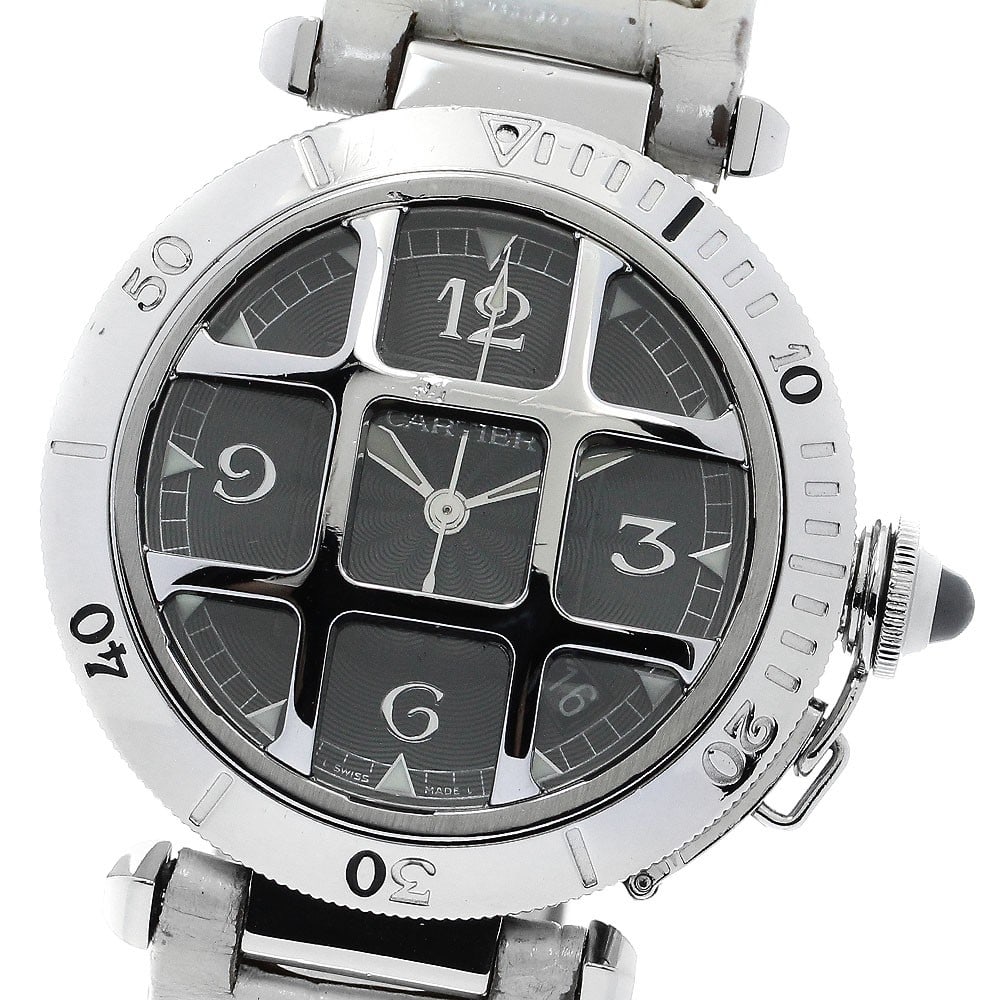 Cartier Pasha 38 W3106255 Automatic Watch Gray Dial Platinum Bezel: Cartier Pasha 38 W3106255 Automatic Watch Gray Dial Platinum Bezel Cartier Pasha 38 N950 Convex Grid wristwatch, a pre-owned men's automatic model with a gray dial and date function. It features a sta