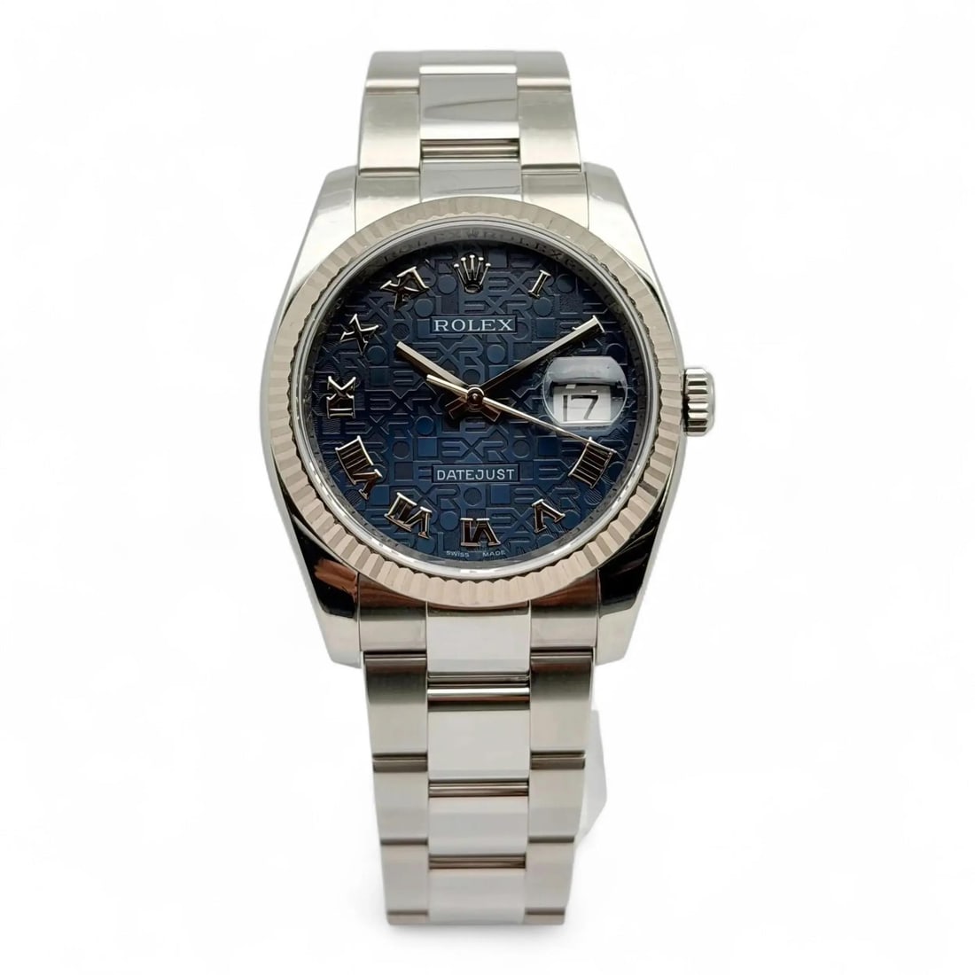 Rolex Datejust 116234 Blue Dial 36mm Automatic Steel Watch: Rolex Datejust 116234 Blue Dial 36mm Automatic Steel Watch This Rolex Datejust 36mm automatic wristwatch features a classic blue sunburst Jubilee dial with Roman numeral indices and a fluted fixed bez