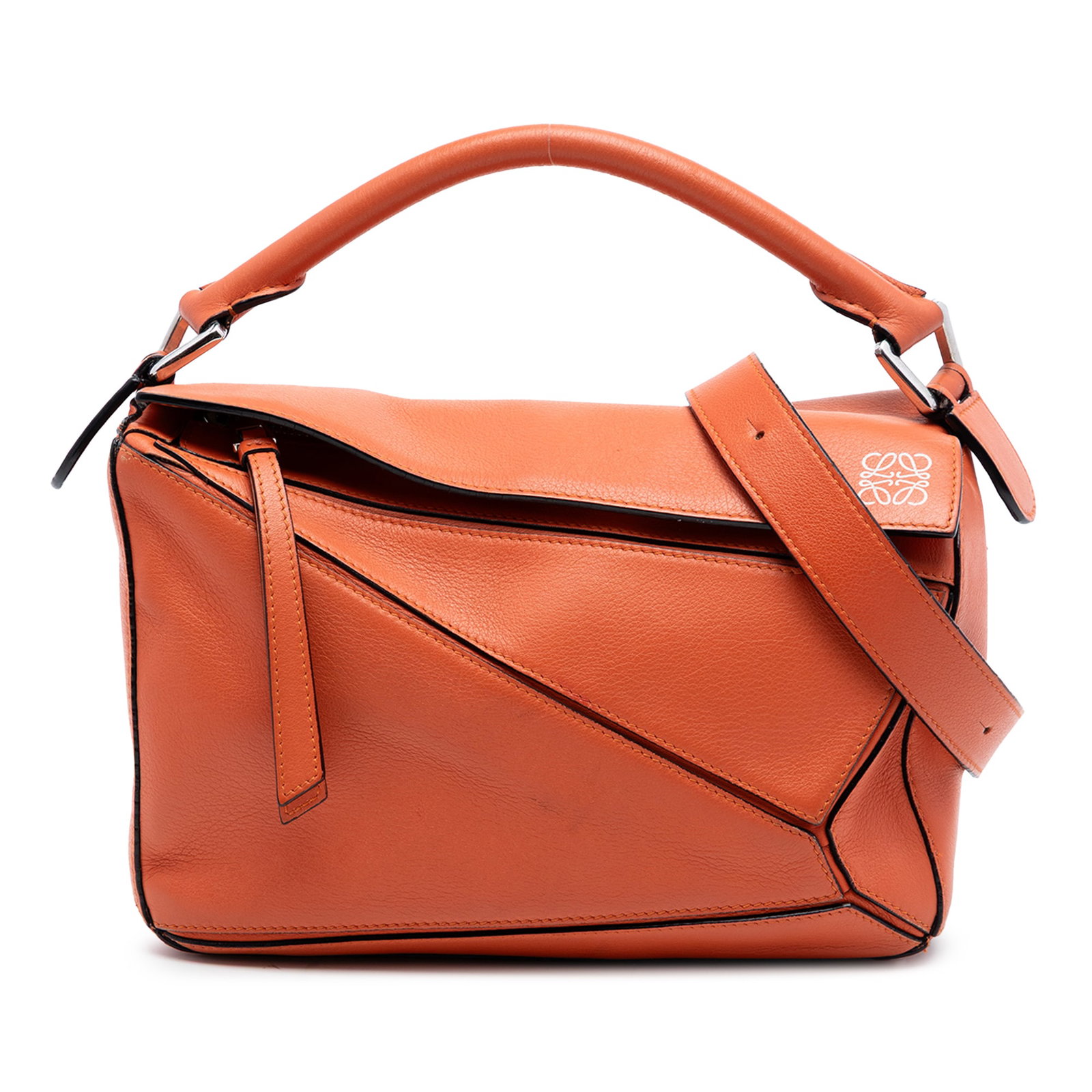 LOEWE Puzzle Small Satchel Orange Leather Crossbody Bag: LOEWE Puzzle Small Satchel Orange Leather Crossbody Bag LOEWE Small Calfskin Puzzle Satchel in orange leather, made in Spain. This bag features a leather body, rolled leather top handle, detachable fl