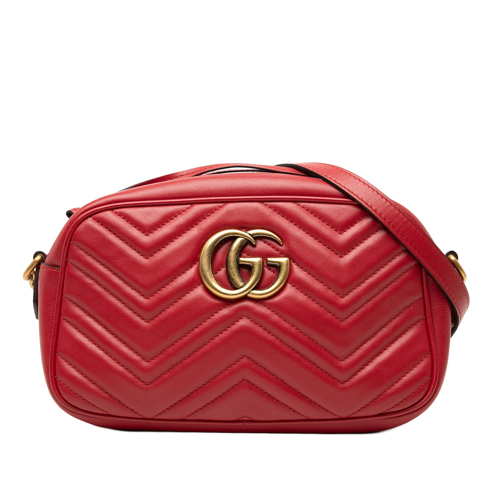 Gucci GG Marmont Red Quilted Leather Crossbody Bag: Gucci GG Marmont Red Quilted Leather Crossbody Bag This Gucci Small GG Marmont Matelasse Leather Crossbody bag features a quilted leather exterior in red, a curb chain strap, a top zip closure, and an