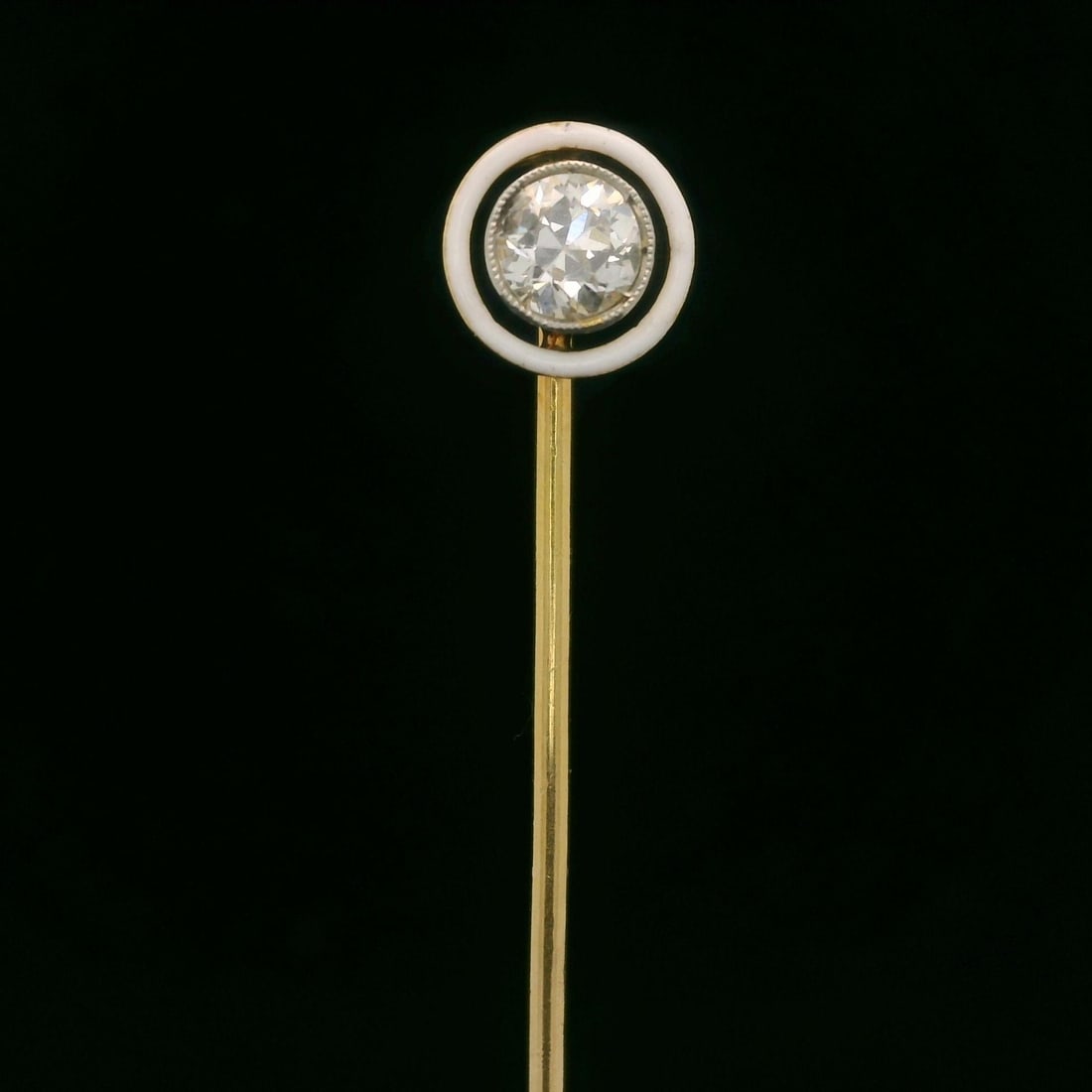 Antique Edwardian 0.50ct Diamond Enamel Target Stick Pin Gold Platinum: Antique Edwardian 0.50ct Diamond Enamel Target Stick Pin Gold Platinum This exquisite Antique Edwardian Stick Pin features a stunning .50ct Old European Cut diamond, beautifully bezel set in platinum 