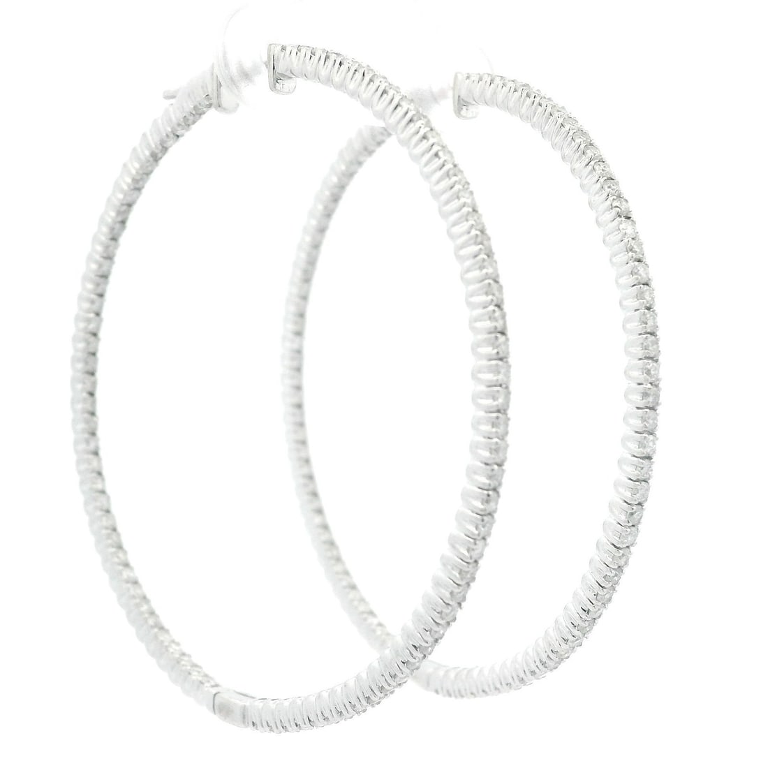 14k White Gold 2.4ctw Diamond In Out Hoop Earrings: 14k White Gold 2.4ctw Diamond In Out Hoop Earrings These stunning hoop earrings feature a classic design crafted from solid 14k white gold, showcasing a total of 2.40 carats of round brilliant cut dia