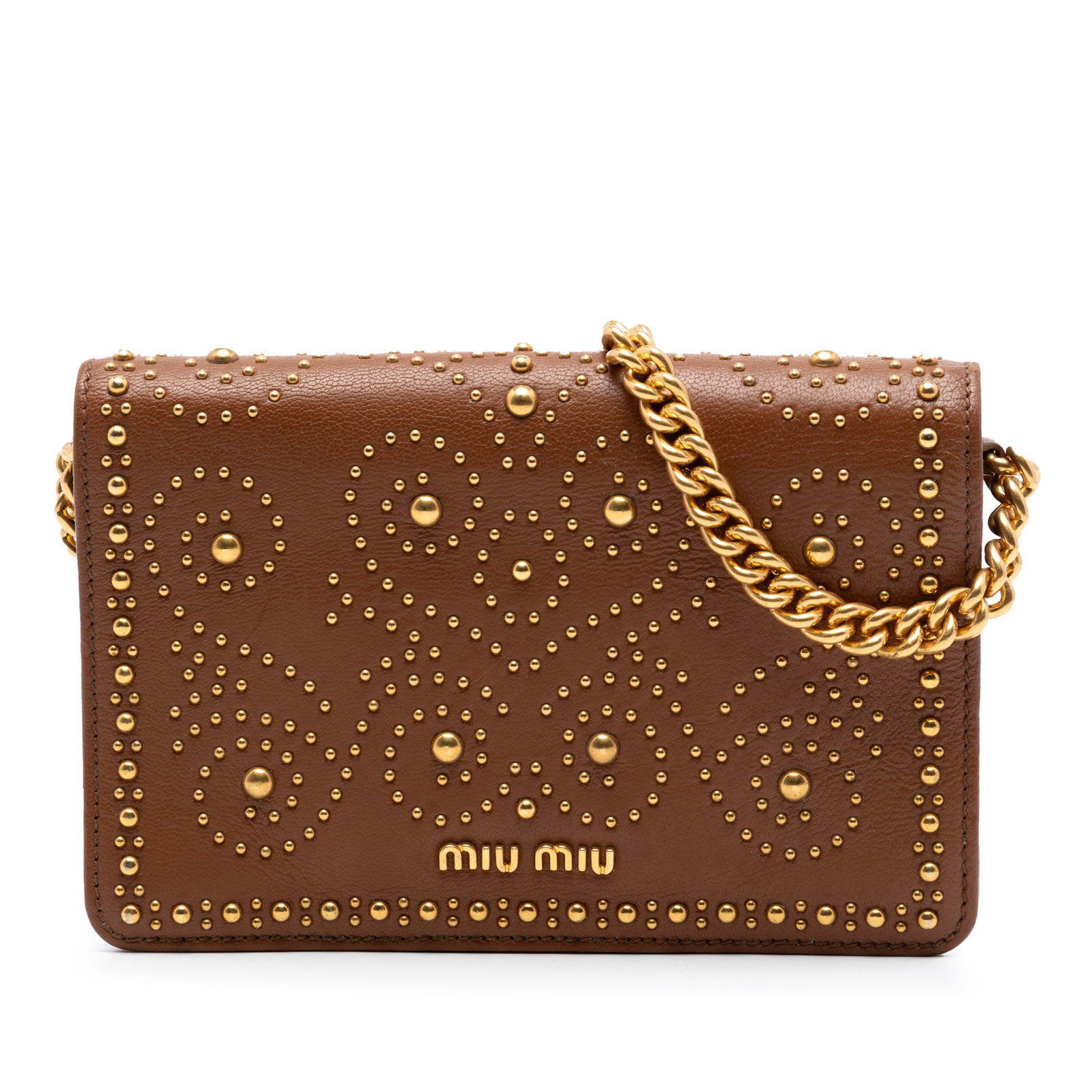Miu Miu chain strap studded goatskin wallet bag: Miu Miu chain strap studded goatskin wallet bag This Miu Miu Studded Goatskin Madras Lux Wallet On Chain features a brown goatskin leather body adorned with studded detailing. It includes a chain link