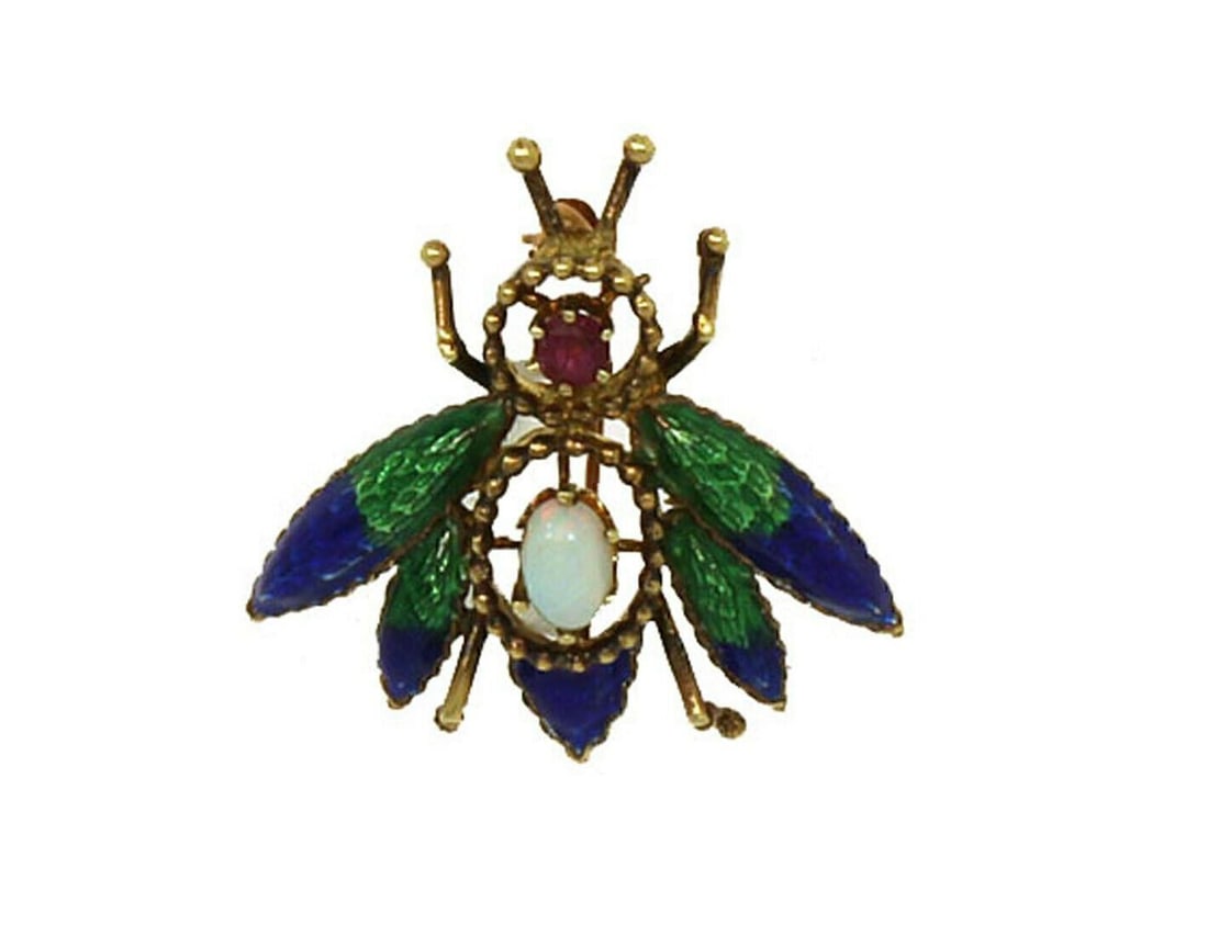 Vintage 14k Yellow Gold Bee Brooch with Opal Ruby Enamel: Vintage 14k Yellow Gold Bee Brooch with Opal Ruby Enamel Vintage/estate bee motif enamel brooch pin crafted in 14k yellow gold, featuring an opal measuring approximately 5.4 mm x 3.8 mm, ruby accents,