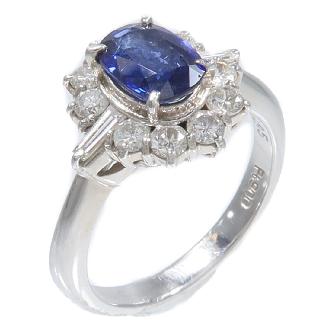 Pt900 Platinum Sapphire Diamond Ring Size 5.5 Blue Clear: Pt900 Platinum Sapphire Diamond Ring Size 5.5 Blue Clear A women's ring featuring sapphire and diamond in Pt900 platinum. The ring is size 5.5 and has a blue and clear color combination. It is describ