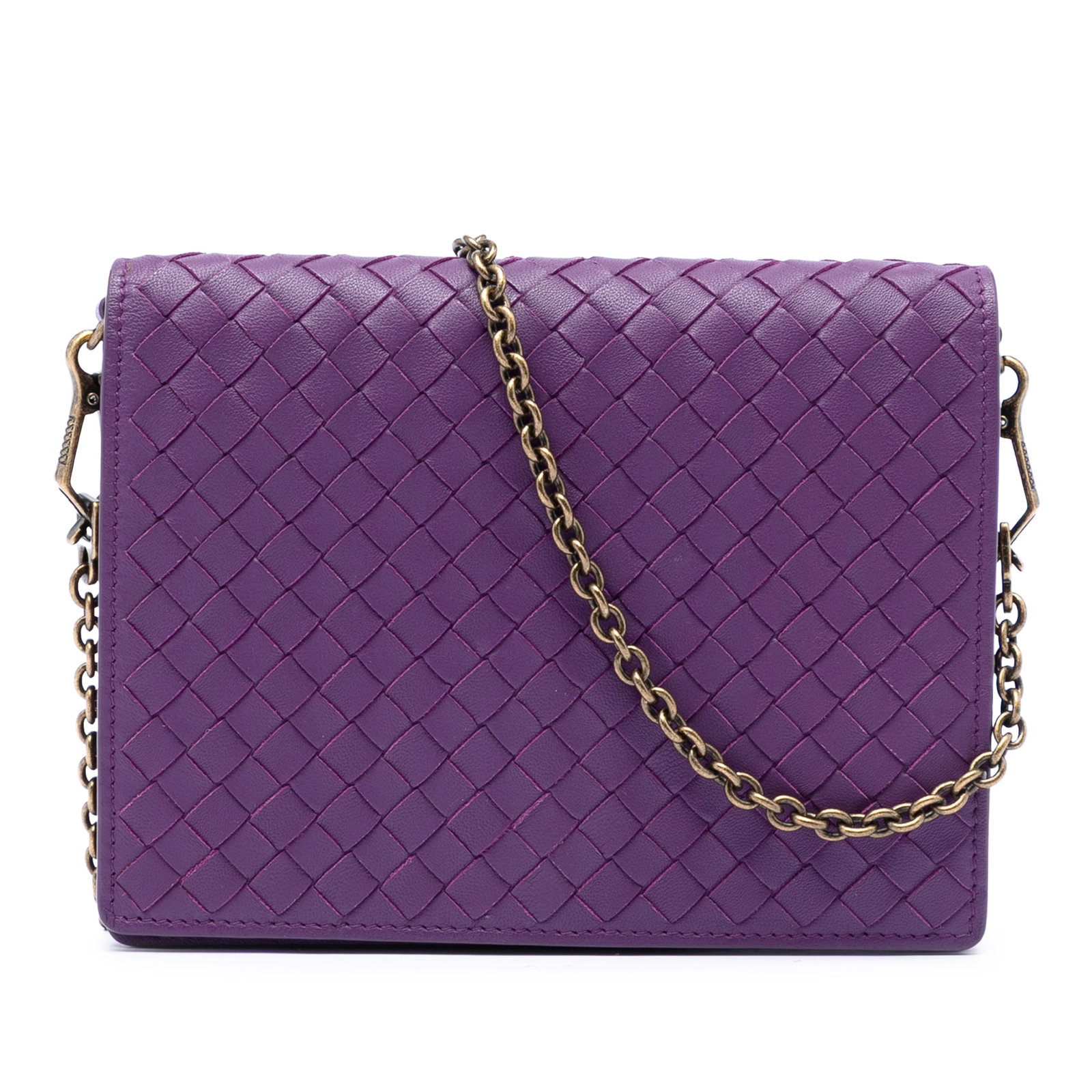 Bottega Veneta Intrecciato Woven Leather Chain Wallet Purple: Bottega Veneta Intrecciato Woven Leather Chain Wallet Purple Bottega Veneta Nappa Intrecciato Wallet On Chain in purple leather, featuring a woven leather body, detachable chain strap, front flap with