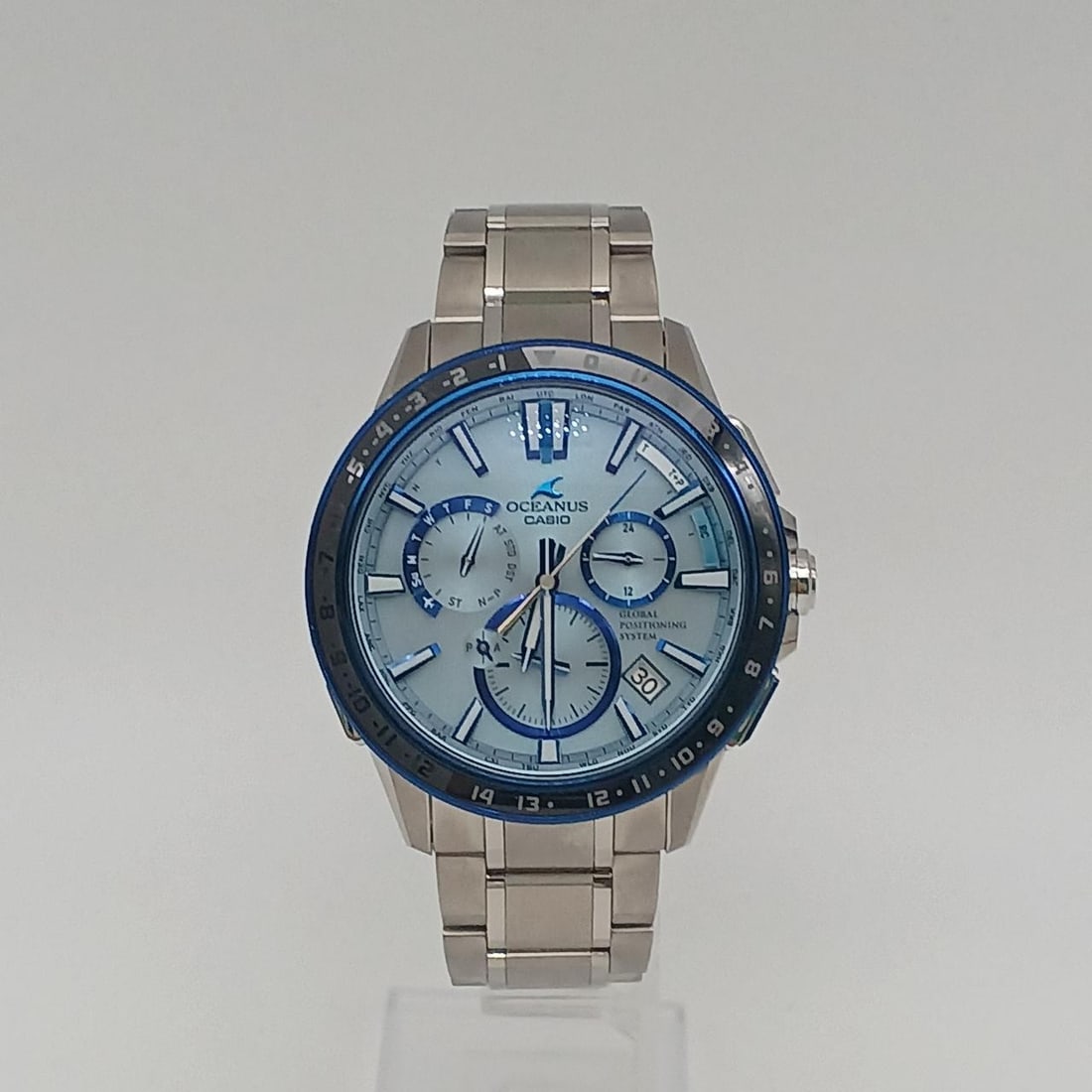 CASIO OCW-G1200-2AJF Oceanus men's GPS hybrid solar wristwatch (1 of 5)