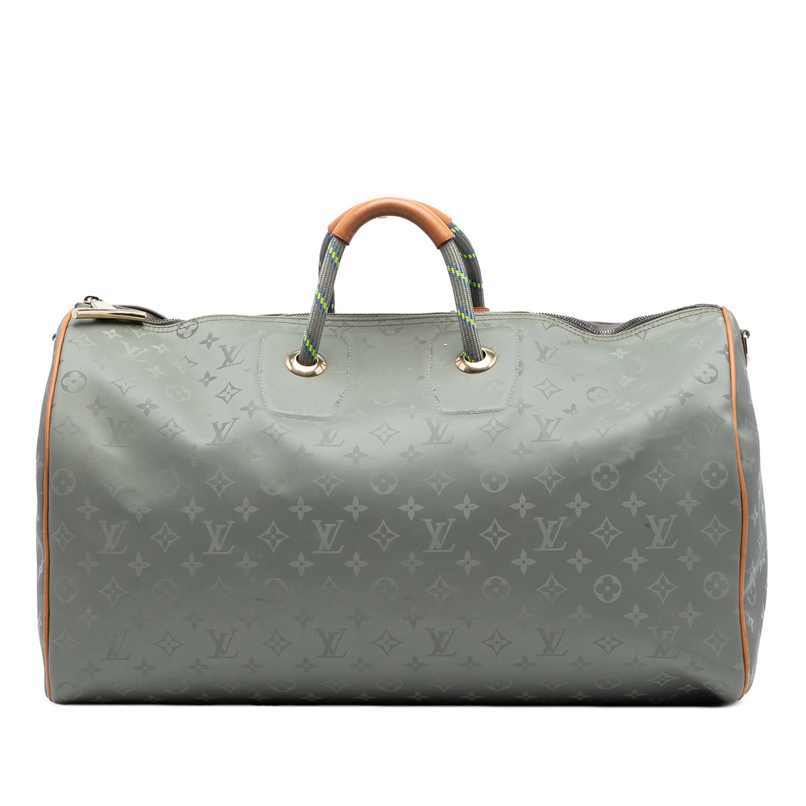 Louis Vuitton Keepall Bandouliere 50 Monogram Titanium Travel Bag: Louis Vuitton Keepall Bandouliere 50 Monogram Titanium Travel Bag The Louis Vuitton Monogram Titanium Keepall Bandouliere 50 is a stylish travel bag crafted from monogram canvas with vachetta leather 