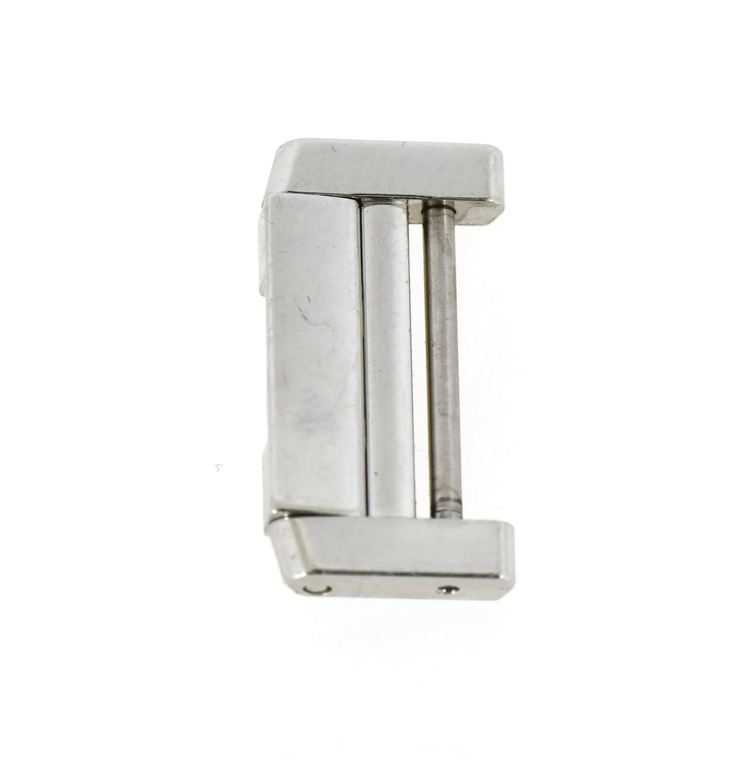 Cartier 18K White Gold Band Link 18mm Authentic Jewelry: Cartier 18K White Gold Band Link 18mm Authentic Jewelry This exquisite Cartier band link is crafted from 18K white gold, showcasing the brand's signature elegance and sophistication. With a width of 1