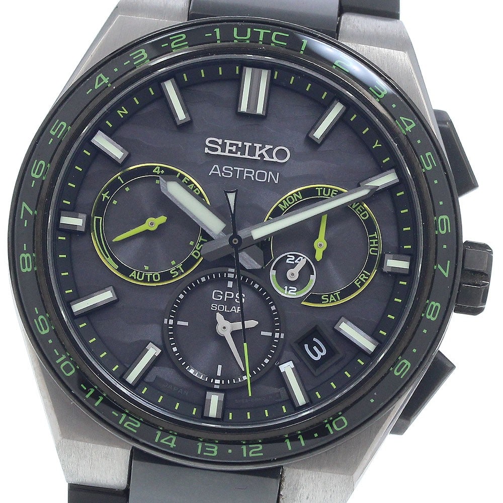 SEIKO Astron SBXC139 5X53-0CE0 titanium solar men's wristwatch: SEIKO Astron SBXC139 5X53-0CE0 titanium solar men's wristwatch Pre-owned men's wristwatch from SEIKO's Astron line, 2023 Limited Edition, with a black dial and solar radio controlled movement. It feat