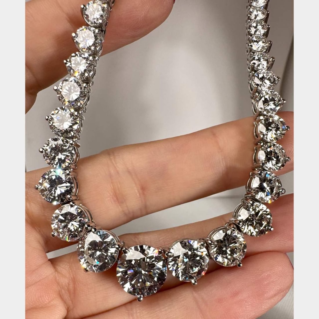 Platinum 58.30 Ct GIA Certified Graduated Diamond Necklace - 3