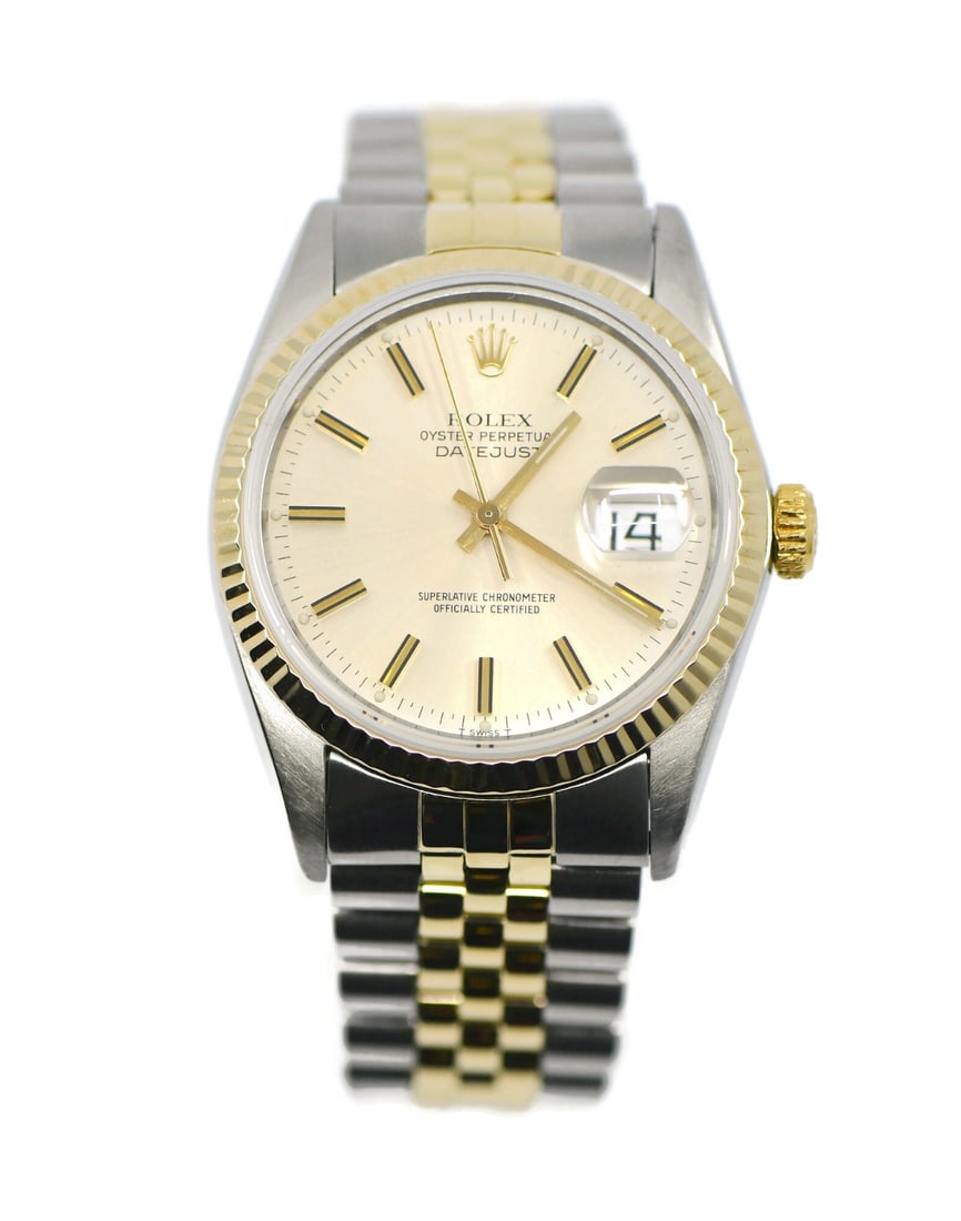 Rolex Datejust Ref 16013 Men's 36mm Automatic Wristwatch Box Papers: Rolex Datejust Ref 16013 Men's 36mm Automatic Wristwatch Box Papers Rolex Datejust men's wristwatch in 18K and stainless steel with a gold bezel, silver dial, and Roman numeral indices. It features a 