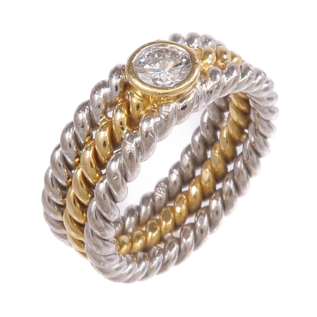 US 6 Diamond Ring in 18K Yellow and White Gold: US 6 Diamond Ring in 18K Yellow and White Gold A women's diamond ring in 18K yellow gold and 18K white gold, sized US 6. It features a clear diamond and has a ring width of 7 mm with a motif measuring