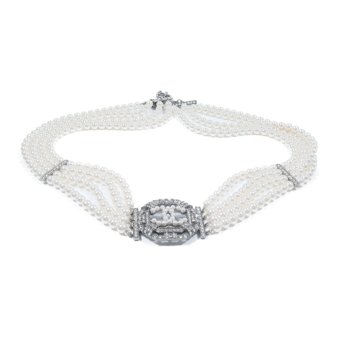 CHANEL CC PVC Metal Belt White Silver with Storage Box: CHANEL CC PVC Metal Belt White Silver with Storage Box CHANEL CC belt in PVC and metal, presented in white, silver, and grey. It comes with a storage box and is in AB Very Good condition. The belt has