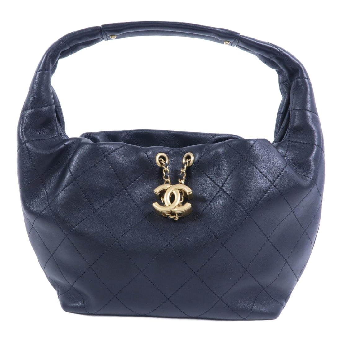 CHANEL AS5976 Small Black Calfskin Hobo Handbag CC GHW: CHANEL AS5976 Small Black Calfskin Hobo Handbag CC GHW A CHANEL small hobo handbag in black calfskin leather, designed for women and presented in very good AB condition. It features a black frame colo