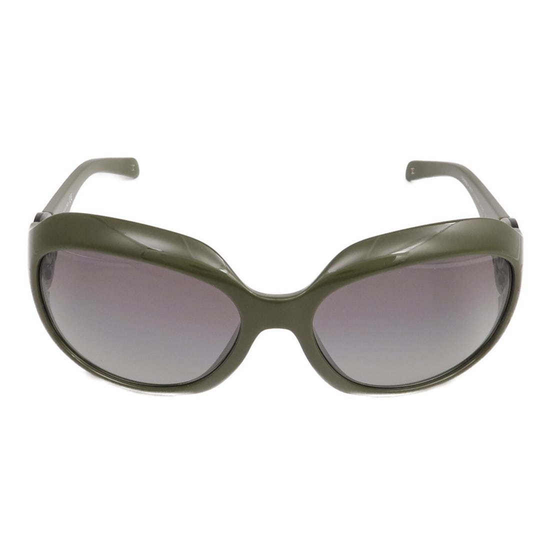CHANEL 6033 CC PVC Sunglasses Gray Dark Green: CHANEL 6033 CC PVC Sunglasses Gray Dark Green CHANEL CC sunglasses model 6033 in green PVC with a gray dark green colorway. Designed for women, these sunglasses are marked as regular size and are in v