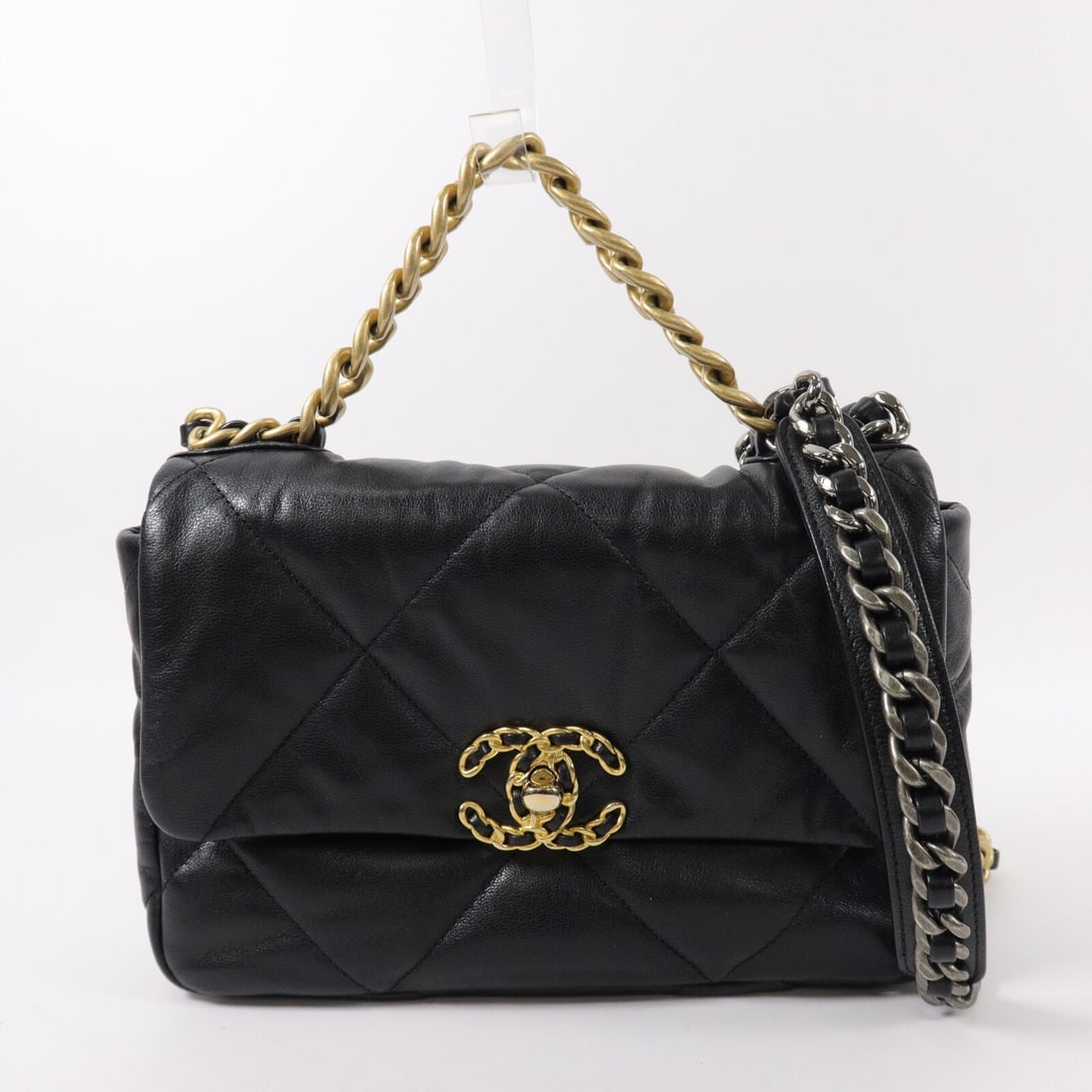 CHANEL AS1161 C19 Small Shoulder Bag Black Lambskin: CHANEL AS1161 C19 Small Shoulder Bag Black Lambskin CHANEL CC GHW C19 Small Chain Shoulder Bag in black lambskin leather. The bag features a turn lock closure, one outside magnetic pocket, and one ins