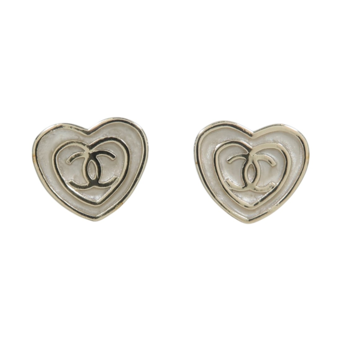 CHANEL B24S CC White PVC Metal Earrings: CHANEL B24S CC White PVC Metal Earrings CHANEL CC earrings in white and gold tones, made from metal and PVC. The item is identified by date code B24S and is in very good AB condition. Accessories are 