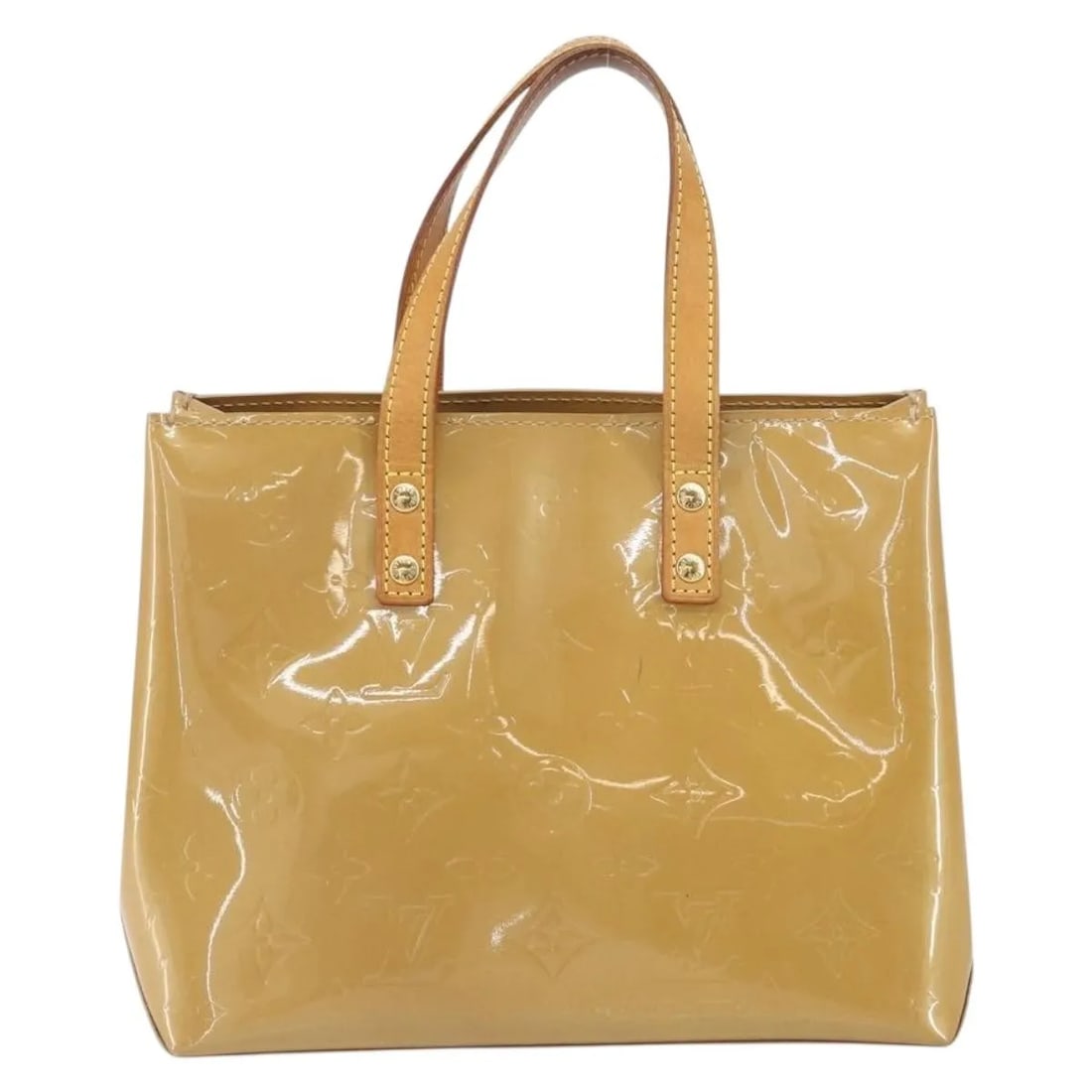 Louis Vuitton Reade beige patent leather handbag: Louis Vuitton Reade beige patent leather handbag This Louis Vuitton Reade handbag for women features the iconic Monogram Vernis patent leather in beige. The bag measures 23cm x 18cm x 9.5cm and is cra