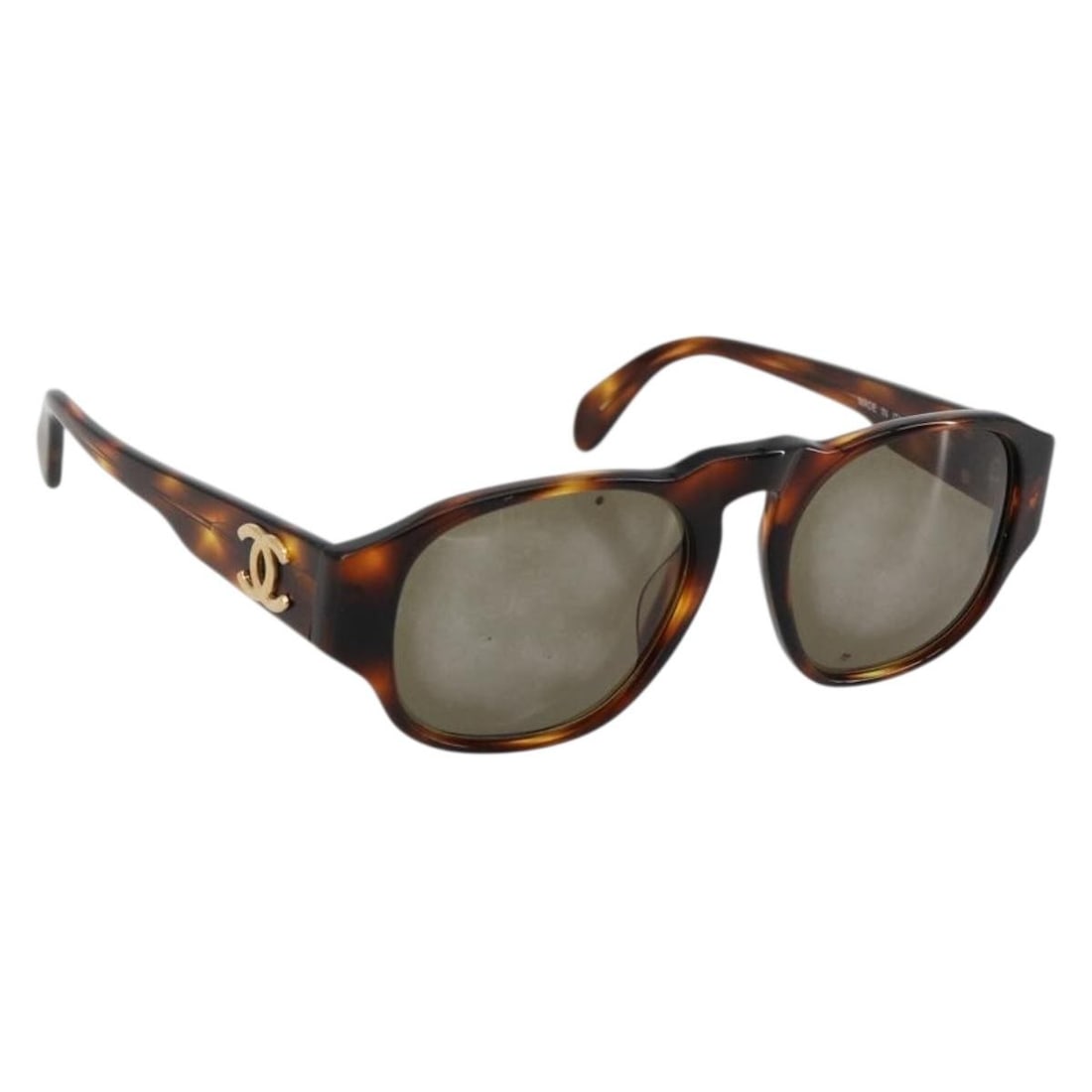 CHANEL CC Brown Plastic Womens Sunglasses Made in Italy: CHANEL CC Brown Plastic Womens Sunglasses Made in Italy CHANEL COCO Mark sunglasses in brown plastic, made in Italy. Designed for women, this item is in very good AB condition with slight rubbing on t