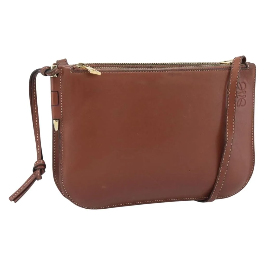 Loewe Gate Double Zip Brown Leather Shoulder Bag: Loewe Gate Double Zip Brown Leather Shoulder Bag Loewe Gate Double Zip leather bag in brown. This piece is in fair condition with visible wear, including rubbing, slight shape loss, stains, shoulder s