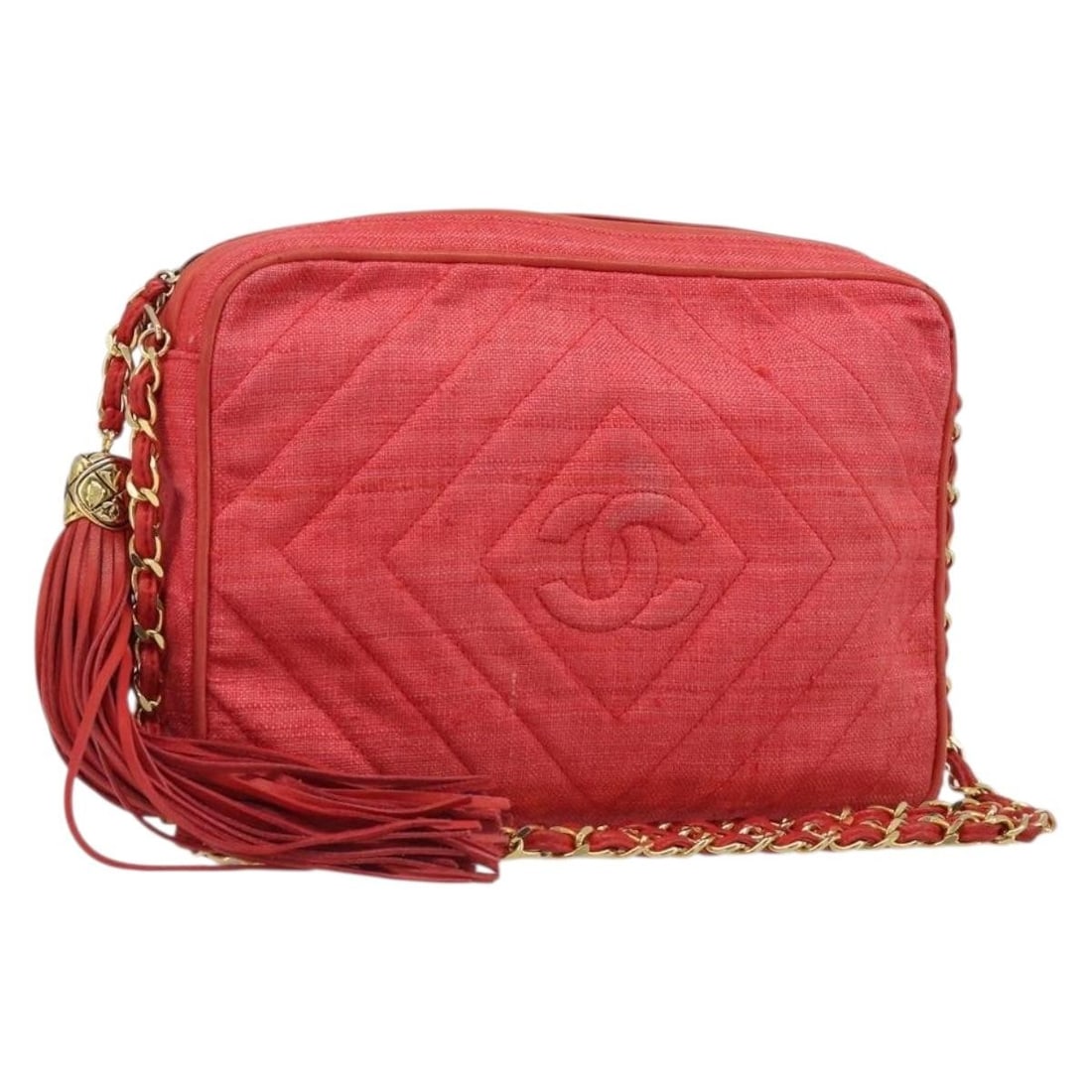 CHANEL CC Red Canvas Shoulder Bag with Chain Strap: CHANEL CC Red Canvas Shoulder Bag with Chain Strap Chanel chain shoulder bag in red and gold canvas, made in Italy. It features a shoulder bag style and comes with a dust bag and guarantee card. The i