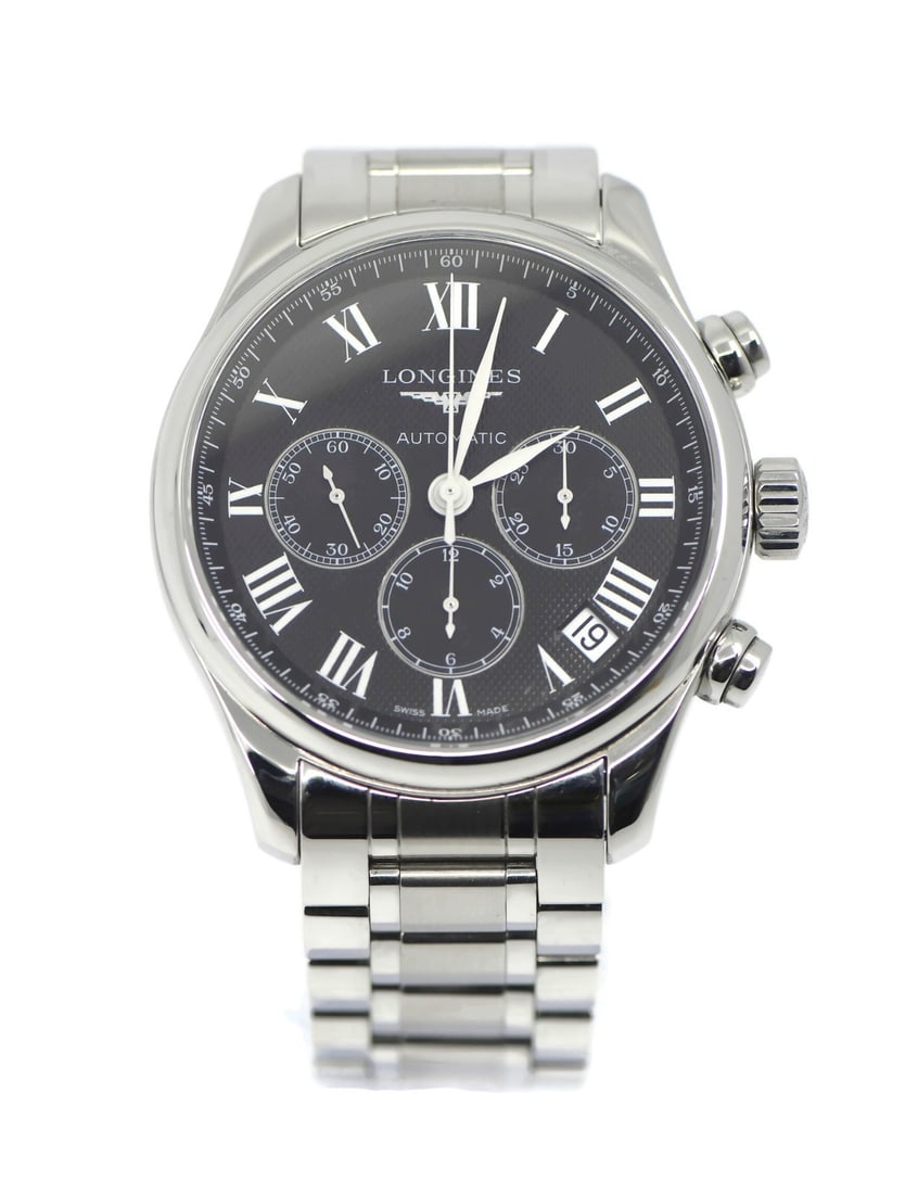 Longines Master Automatic Chronograph Black Dial Steel 44mm L2.693.4.51.6 With Box: Longines Master Automatic Chronograph Black Dial Steel 44mm L2.693.4.51.6 With Box This Longines Master Chronograph wristwatch features a stainless steel case and bracelet, with a black analog dial. P