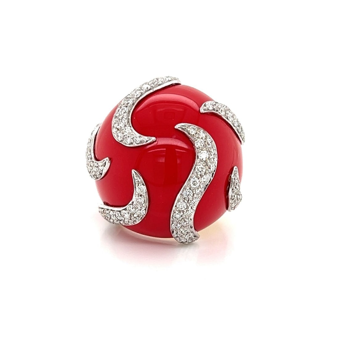 Casato Large Dome Ring 18k Two Tone Gold Enamel Diamonds Size 7.5: Casato Large Dome Ring 18k Two Tone Gold Enamel Diamonds Size 7.5 A sculptural Casato large dome ring in 18k yellow and white gold with enamel detailing and diamond accents. The ring features a bold c