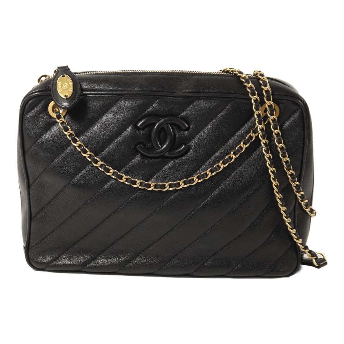 Black Calfskin Chain Shoulder Bag with CC and GHW CHANEL: Black Calfskin Chain Shoulder Bag with CC and GHW CHANEL Black CHANEL CC chain shoulder bag made from calfskin (cowhide) leather. It features a shoulder strap with an adjustable length of 70-120 cm an
