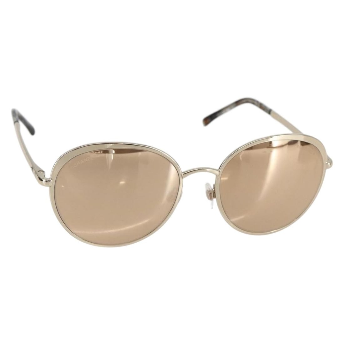 CHANEL Gold Tone Metal Women Sunglasses with Case and Box: CHANEL Gold Tone Metal Women Sunglasses with Case and Box These CHANEL sunglasses feature a gold tone metal frame and the iconic CC logo, offering a stylish accessory crafted in Italy. Designed for wo