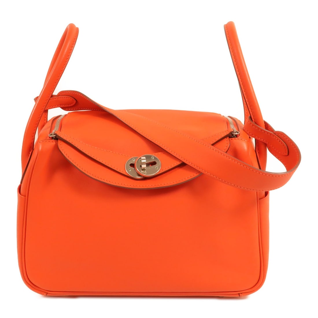 Hermes Lindy 26 Swift Calfskin Shoulder Bag Red PHW: Hermes Lindy 26 Swift Calfskin Shoulder Bag Red PHW Hermes Lindy 26 2-way shoulder bag in red calfskin (cowhide) with PHW hardware. The bag is described as Very Good condition (AB) and features a prac