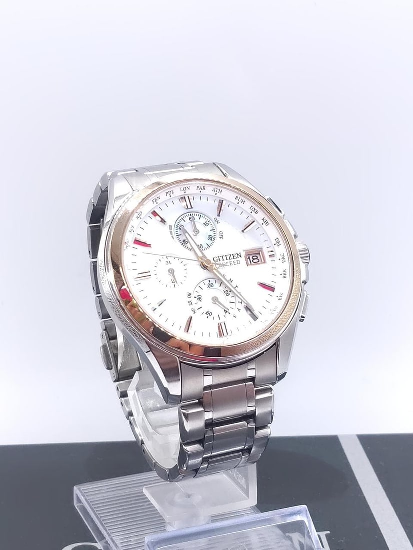 Citizen AT8074-55A Exceed Eco-Drive Super Titanium Wristwatch (1 of 7)