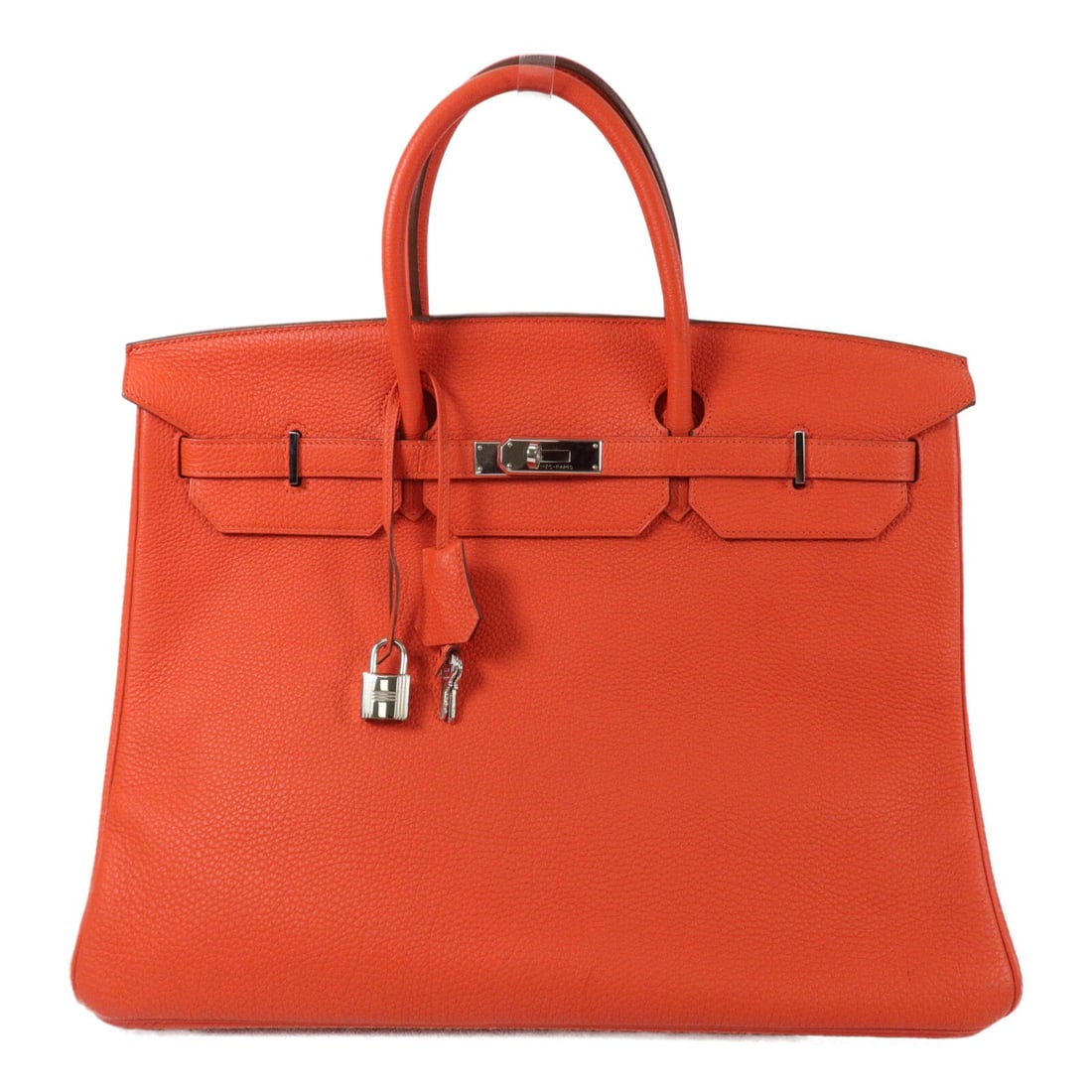 Hermes Birkin 40 Togo Leather Handbag Orange Poppy PHW: Hermes Birkin 40 Togo Leather Handbag Orange Poppy PHW The Hermes Birkin 40 handbag is crafted in Togo leather with calfskin (cowhide) details and finished in orange poppy. It features palladium hardw