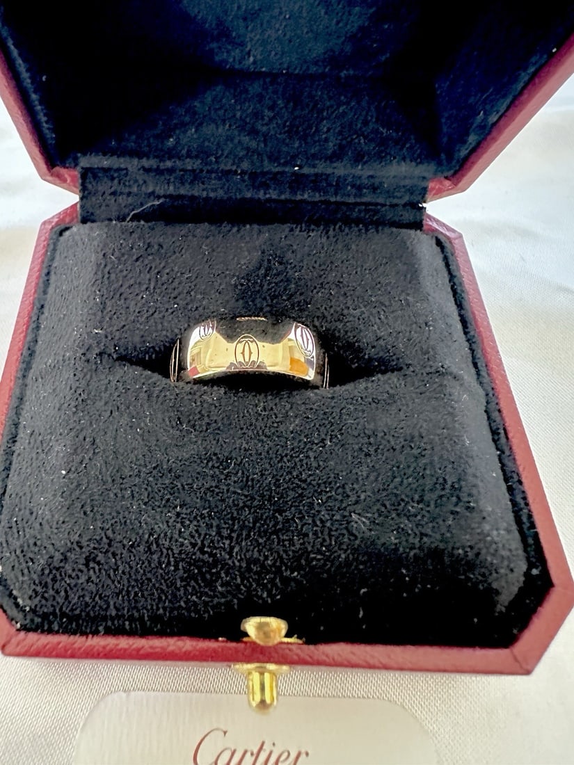 Cartier 18K Rose Gold Happy Birthday Collection Ring Size 7 with Boxes: Cartier 18K Rose Gold Happy Birthday Collection Ring Size 7 with Boxes This exquisite Cartier ring from the celebrated Happy Birthday collection is crafted from luxurious 18K rose gold. Designed in a 