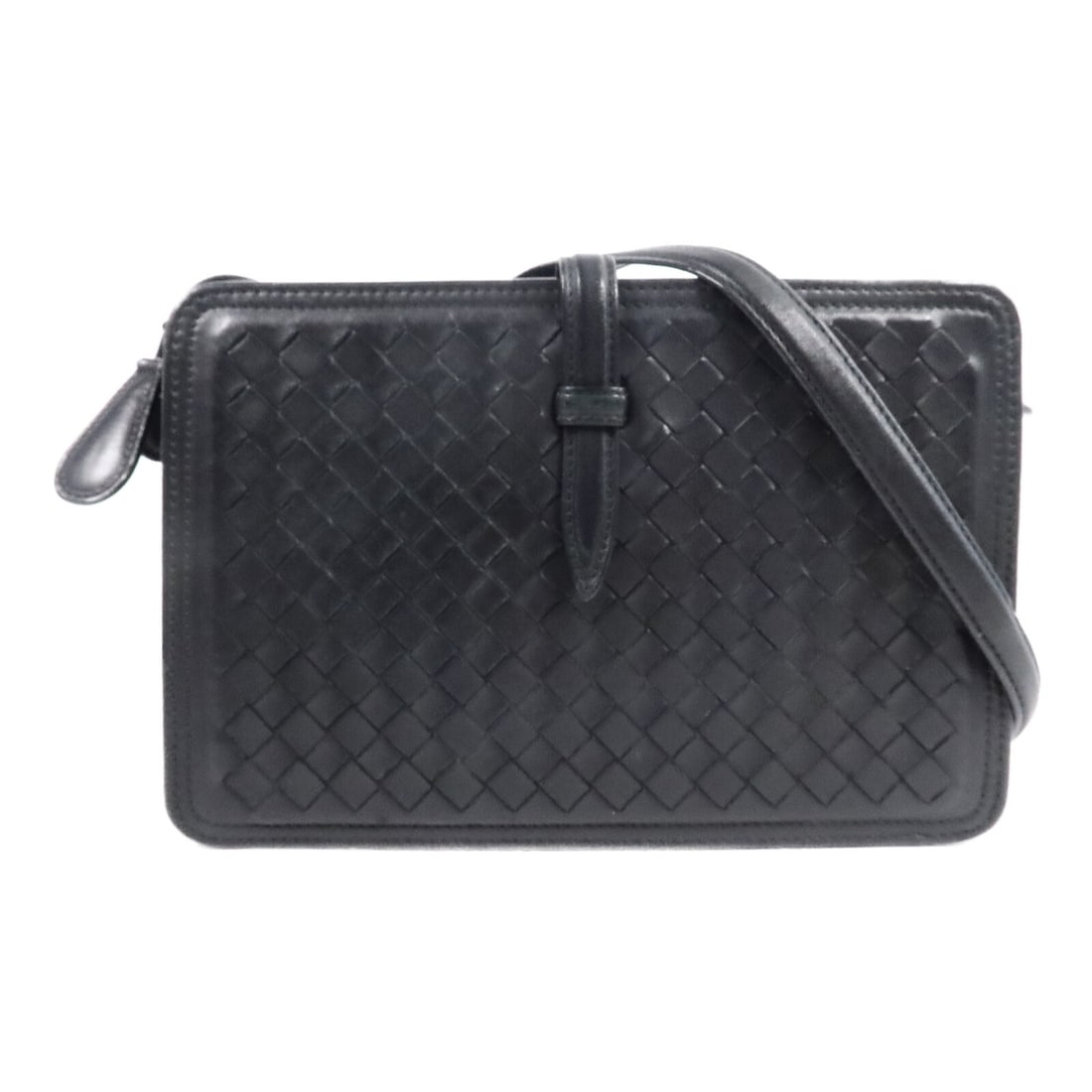 Bottega Veneta 396485 VAUQ1 Veneta black calfskin shoulder bag: Bottega Veneta 396485 VAUQ1 Veneta black calfskin shoulder bag Bottega Veneta Veneta shoulder bag in black calfskin leather. It features a flap-type exterior pocket layout, an interior pocket, and com