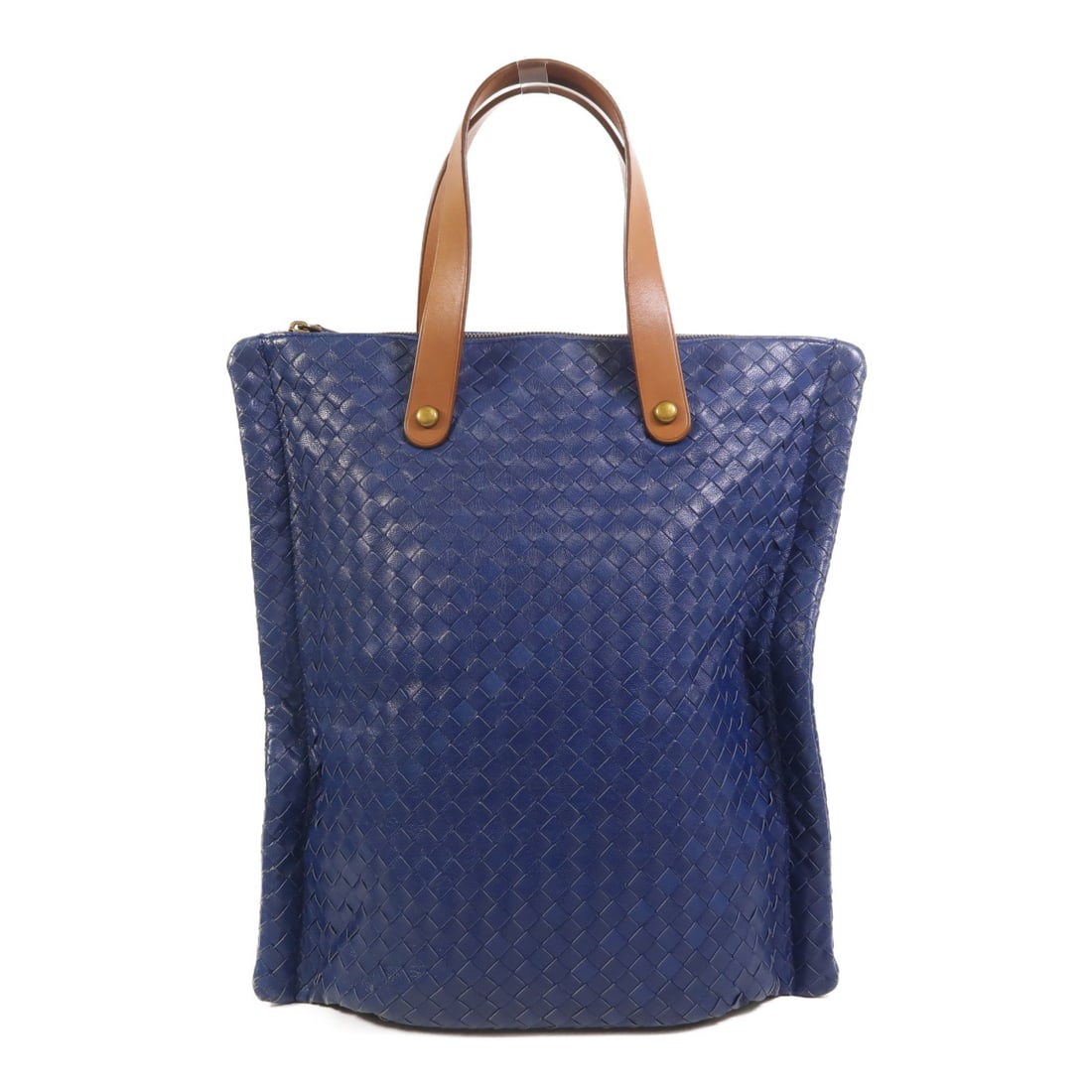 Bottega Veneta 210316 Blue Calfskin Tote Handbag: Bottega Veneta 210316 Blue Calfskin Tote Handbag Bottega Veneta BV hand bag/tote bag in blue calfskin leather. It features a practical open interior with one open pocket and one inside zip pocket, alo