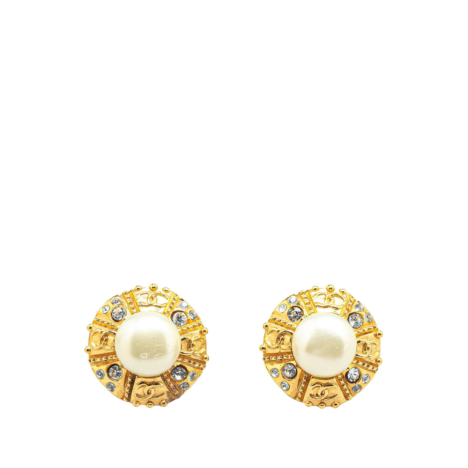 Chanel Gold Plated Round Faux Pearl Rhinestone Clip-On Earrings: Chanel Gold Plated Round Faux Pearl Rhinestone Clip-On Earrings Elevate your accessory collection with these exquisite Chanel clip-on earrings. Crafted from a gold-plated metal, they feature a stunnin
