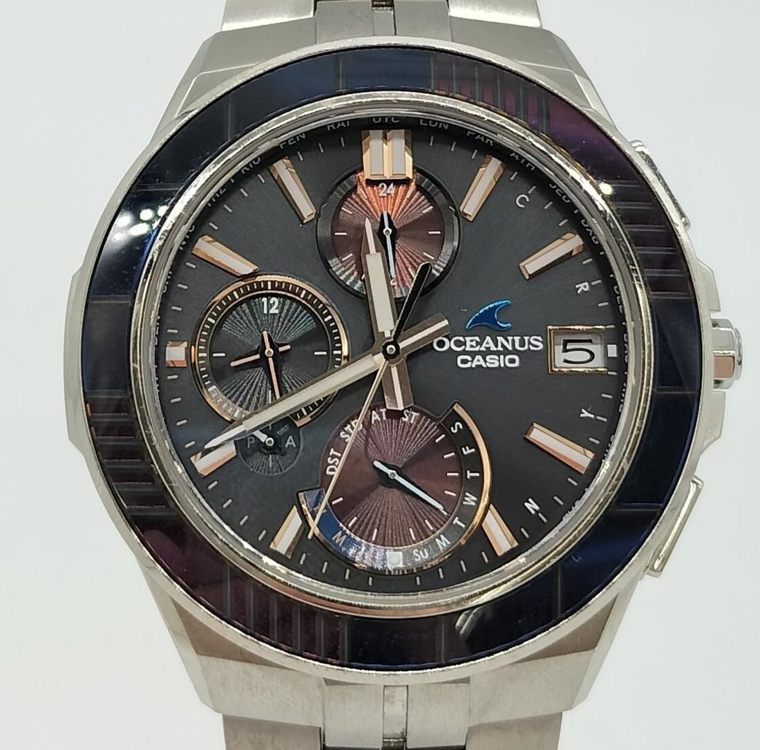 CASIO OCW-S5000D-AJF Oceanus men titanium solar radio wristwatch (1 of 11)
