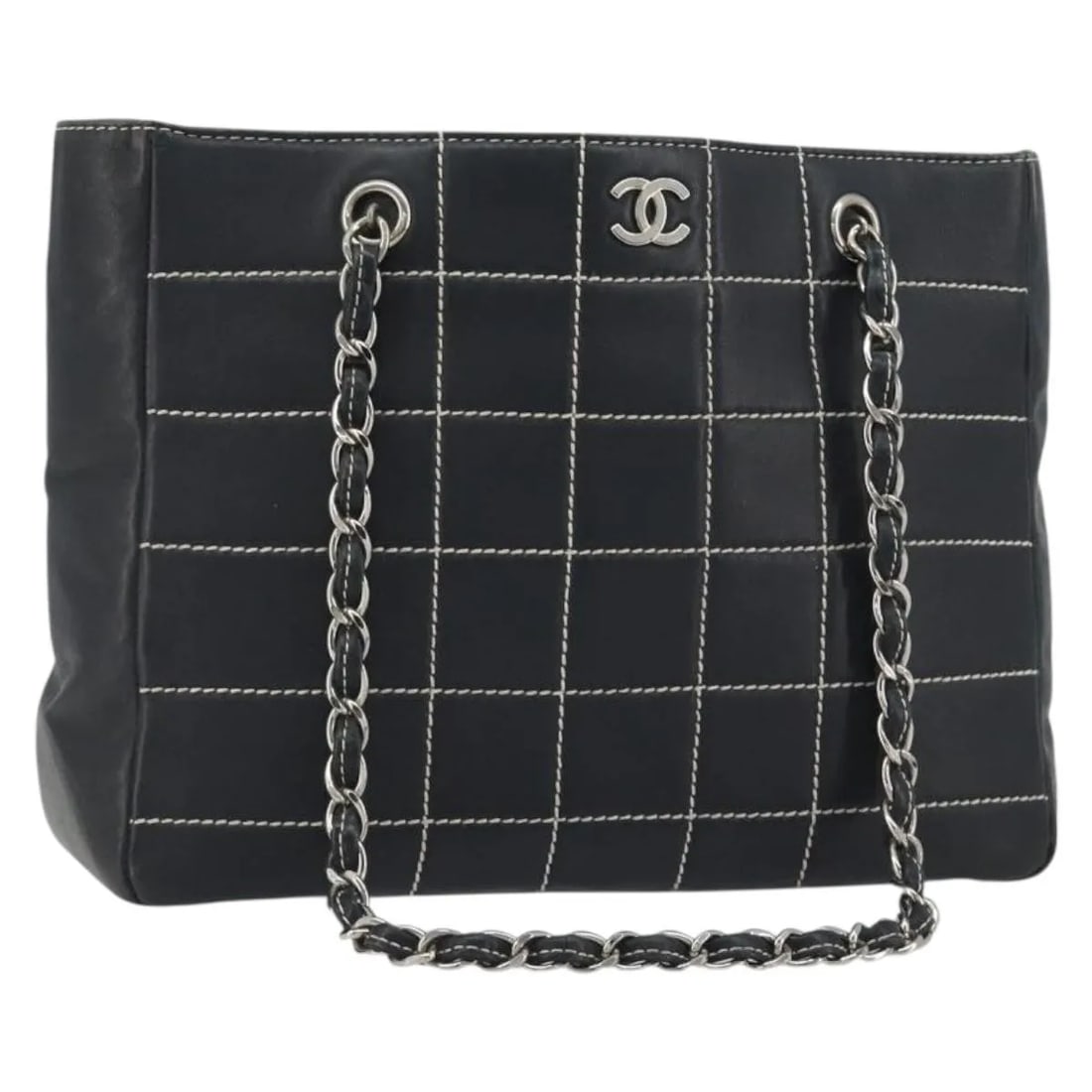 Chanel Vintage Chocolate Bar Lambskin Tote Bag Navy: Chanel Vintage Chocolate Bar Lambskin Tote Bag Navy Vintage Chanel Chocolate Bar Tote in navy leather with a quilted lambskin design. This female tote was made in France and measures 30 cm x 23 cm x 1