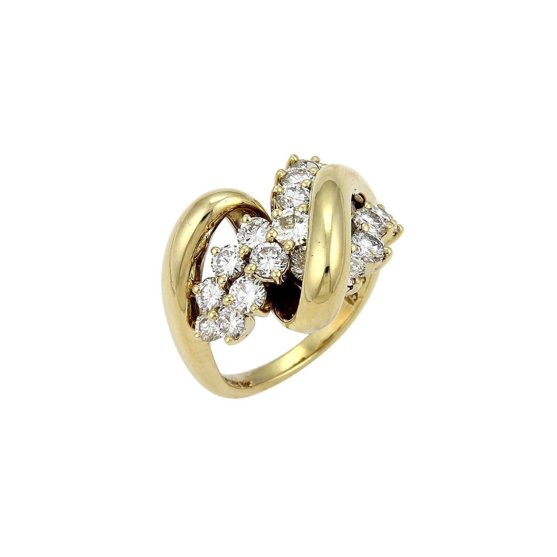 Jose Hess 18k Yellow Gold Diamond Loop Cocktail Ring 6.5: Jose Hess 18k Yellow Gold Diamond Loop Cocktail Ring 6.5 A pre-owned Jose Hess cocktail ring crafted in solid 18k yellow gold, featuring a sculptural curved loop motif with diamond accents. The flowin
