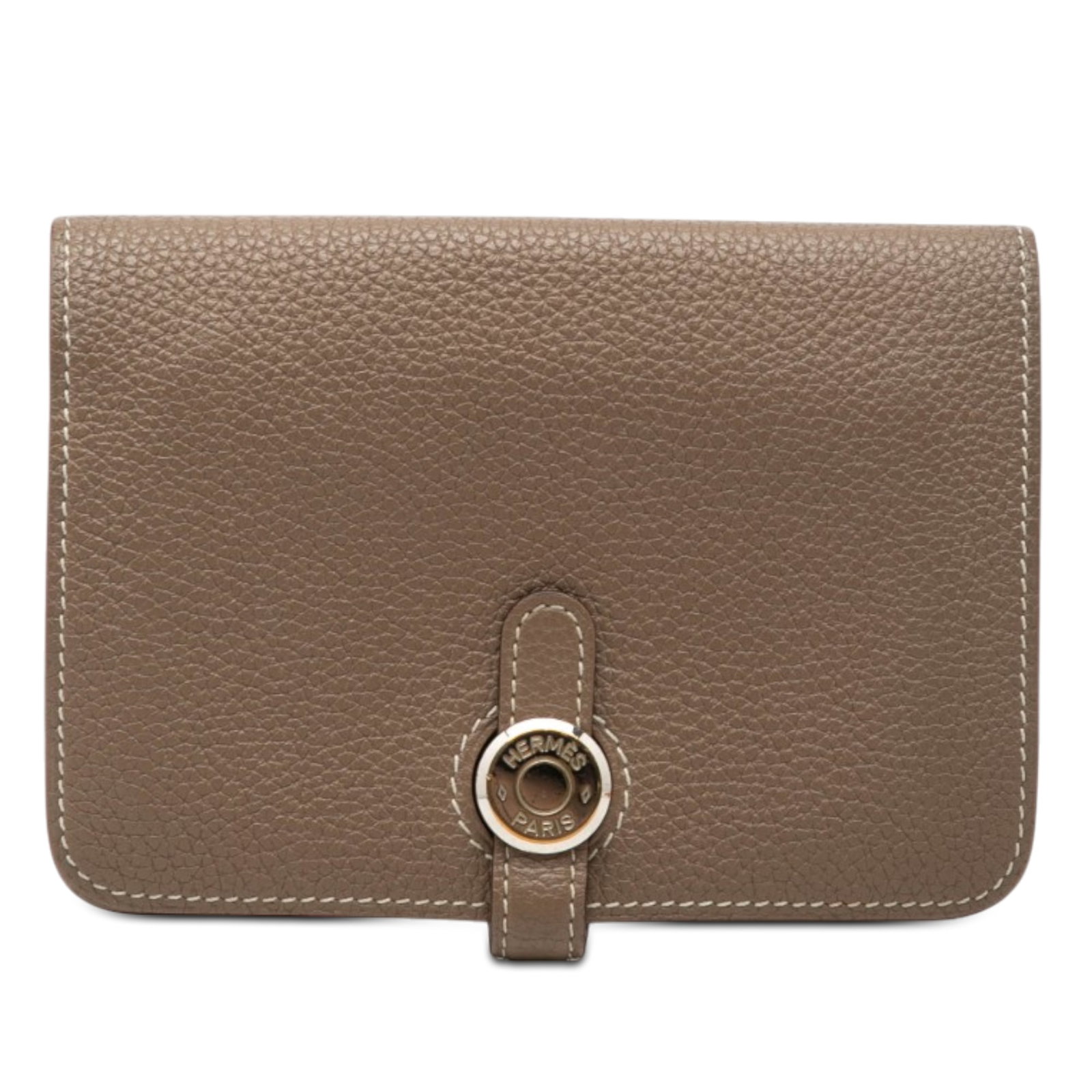 Hermes Dogon Compact Wallet in Brown Togo Leather: Hermes Dogon Compact Wallet in Brown Togo Leather Hermes Dogon Compact wallet crafted in Togo calf leather with a front leather tab and pull-through closure. The interior includes a zip pocket and sli