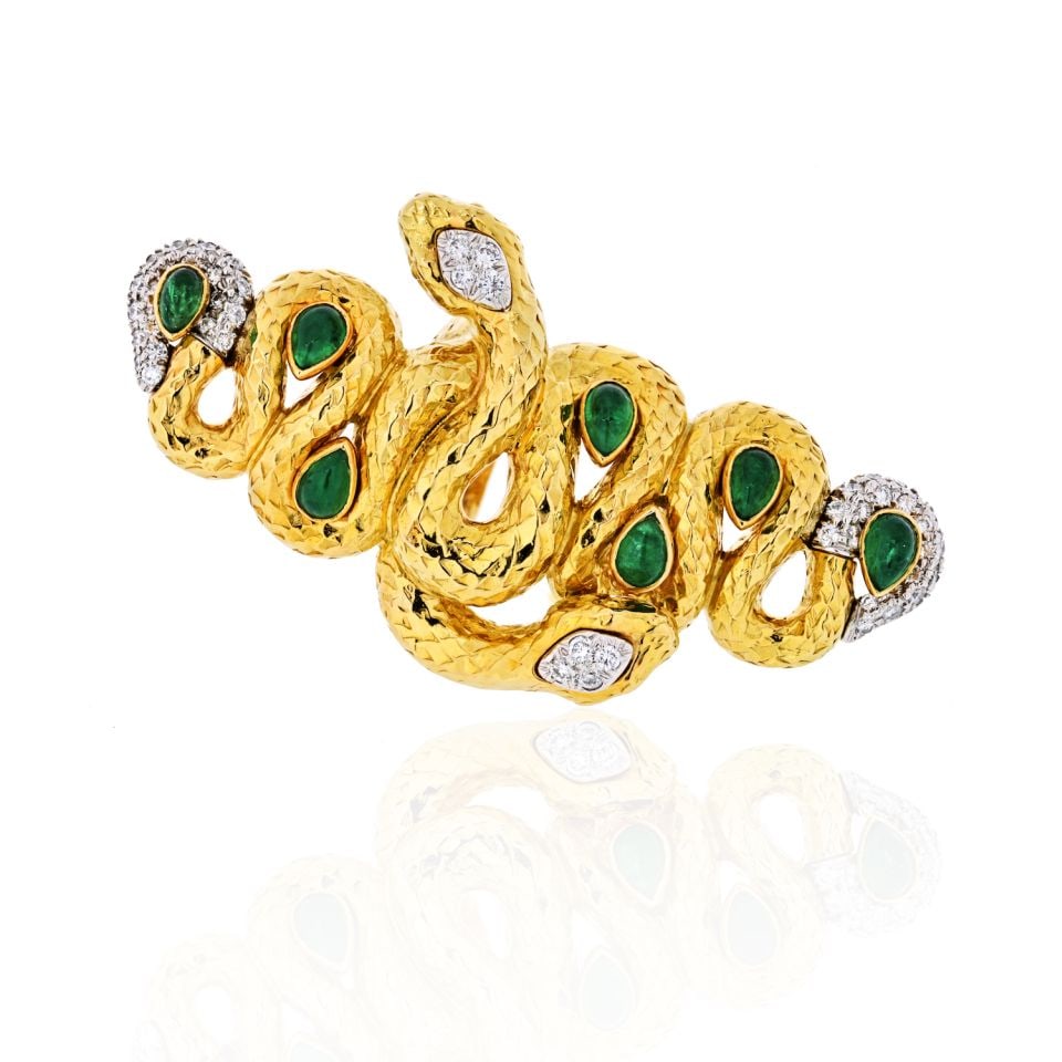 David Webb 18K Yellow Gold Interlocking Snakes Ring with Emeralds and Diamonds (1 of 1)