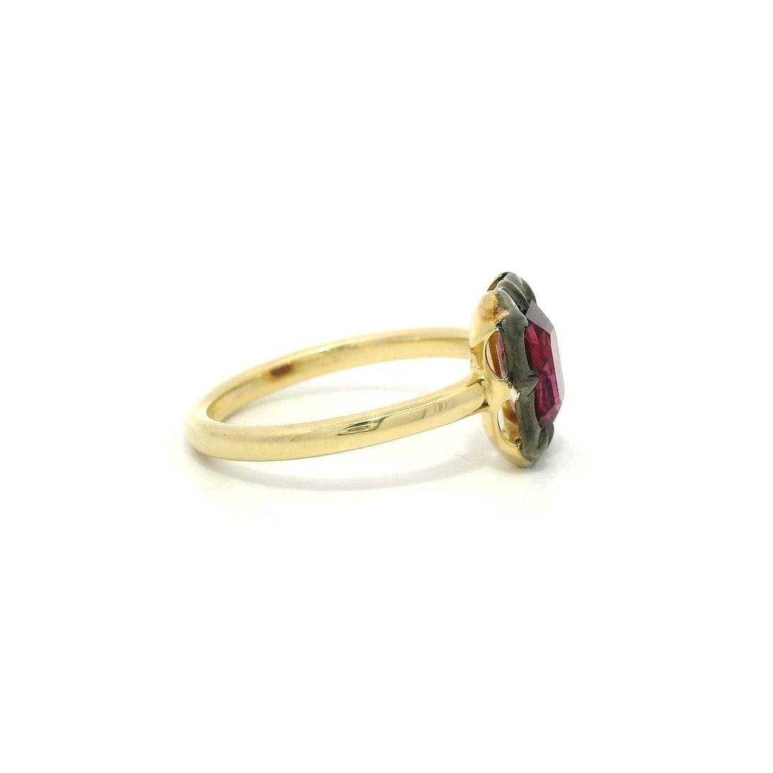 18k Gold Ruby Solitaire Ring GIA Certified 1.53ct Emerald Cut - 10
