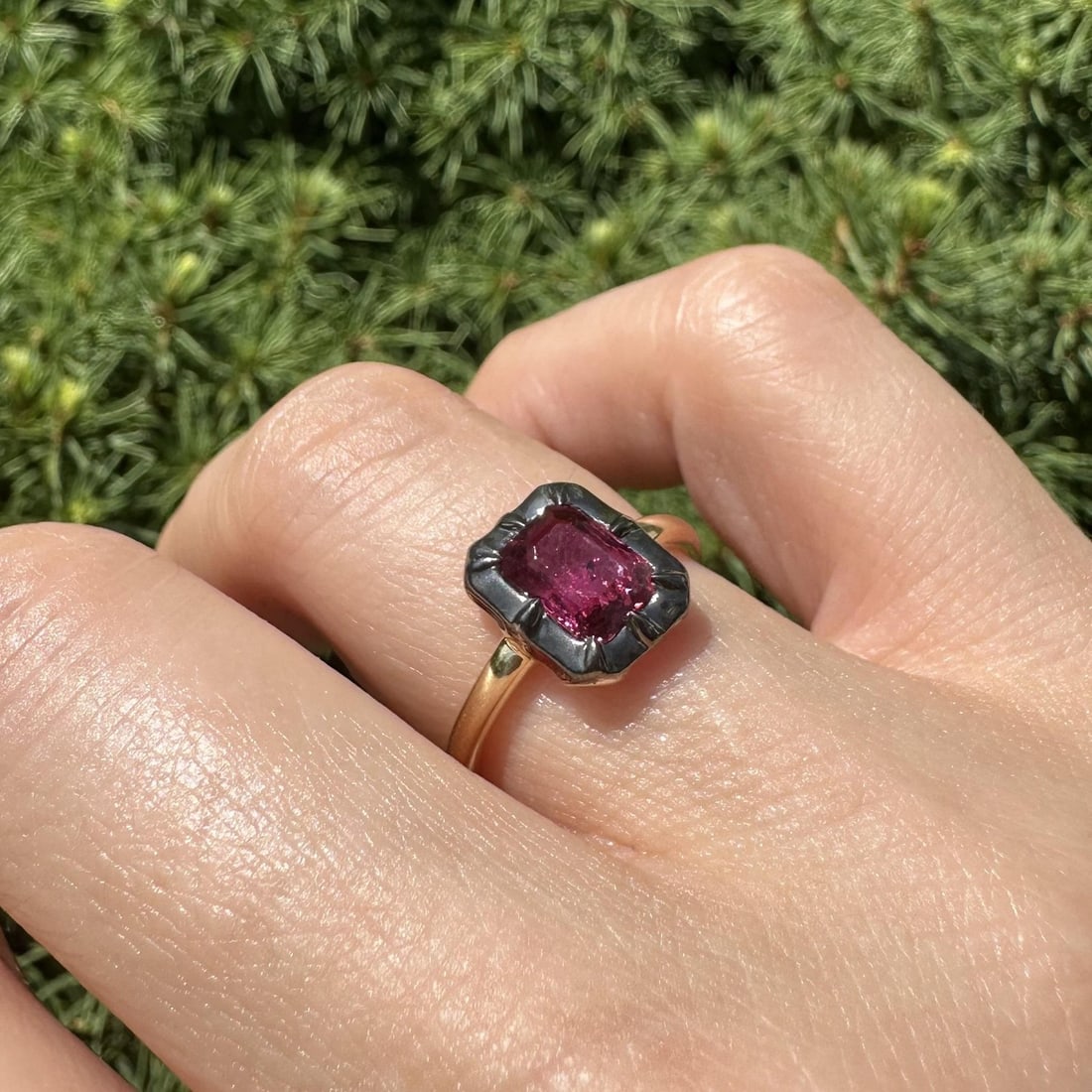 18k Gold Ruby Solitaire Ring GIA Certified 1.53ct Emerald Cut - 4